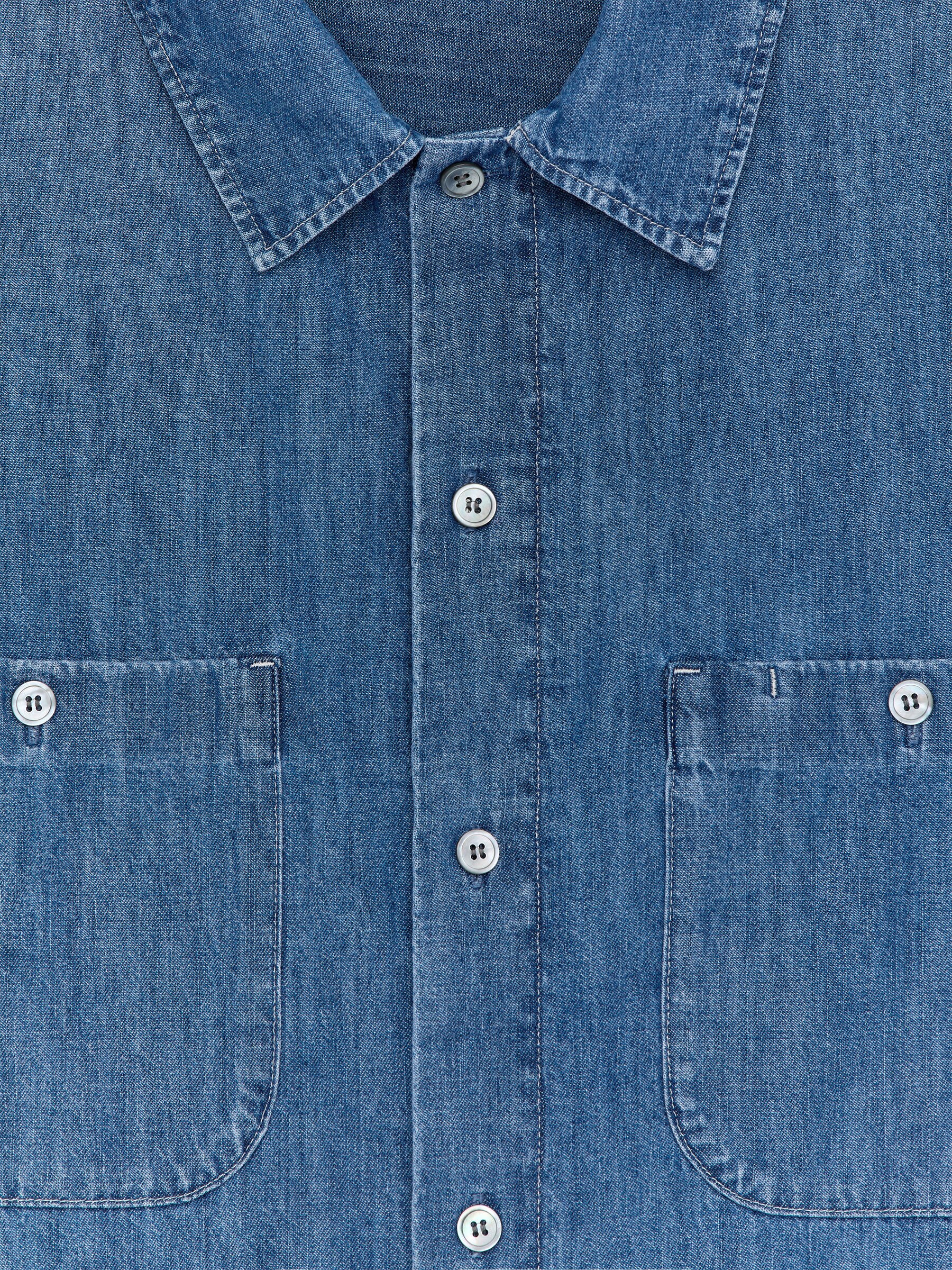 Relaxed Denim Shirt - Blue - Relaxed fit - Men - StillMedia/DescriptiveStillLife - 2