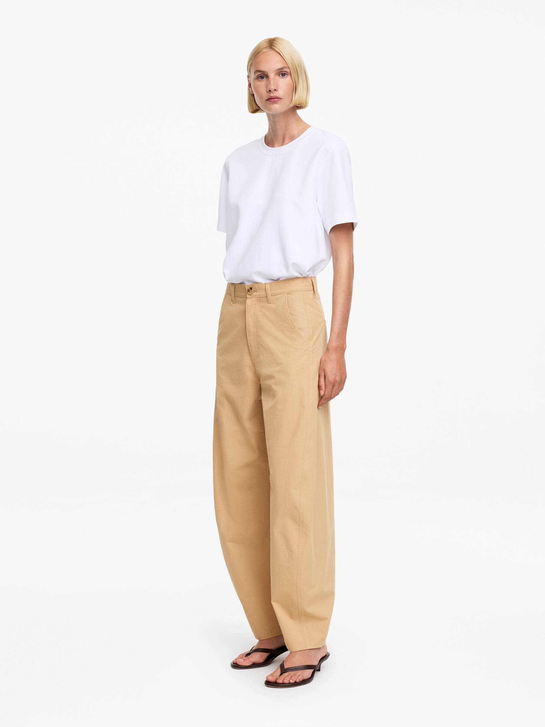 Barrel leg byxor - Beige - Loose fit - Women - StillMedia/Lookbook - 2