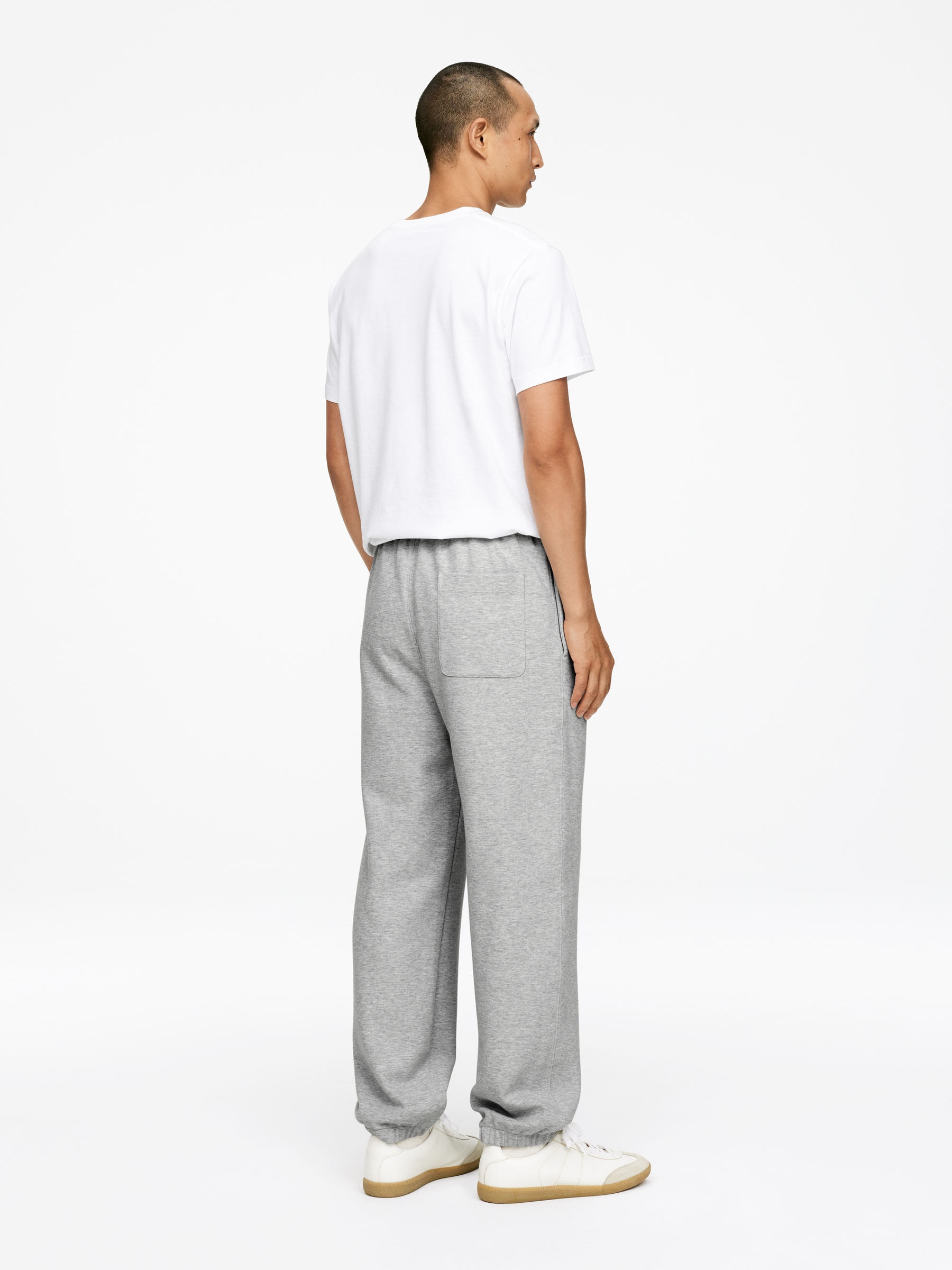 Textured Sweatpants - Grey Melange - Loose fit - Men - StillMedia/Lookbook - 4