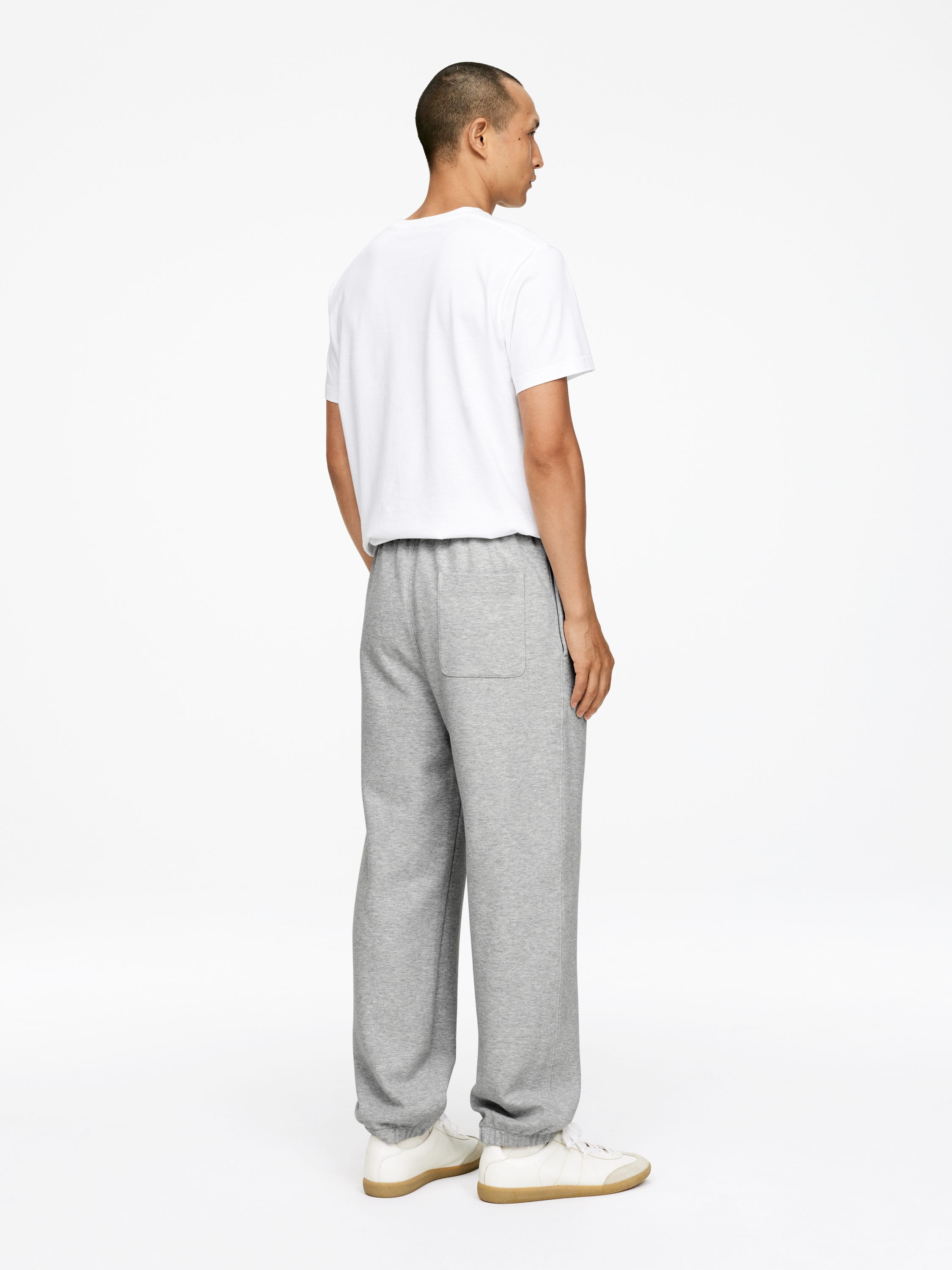 Textured Sweatpants - Grey Melange - Loose fit - Men - StillMedia/Lookbook - 4