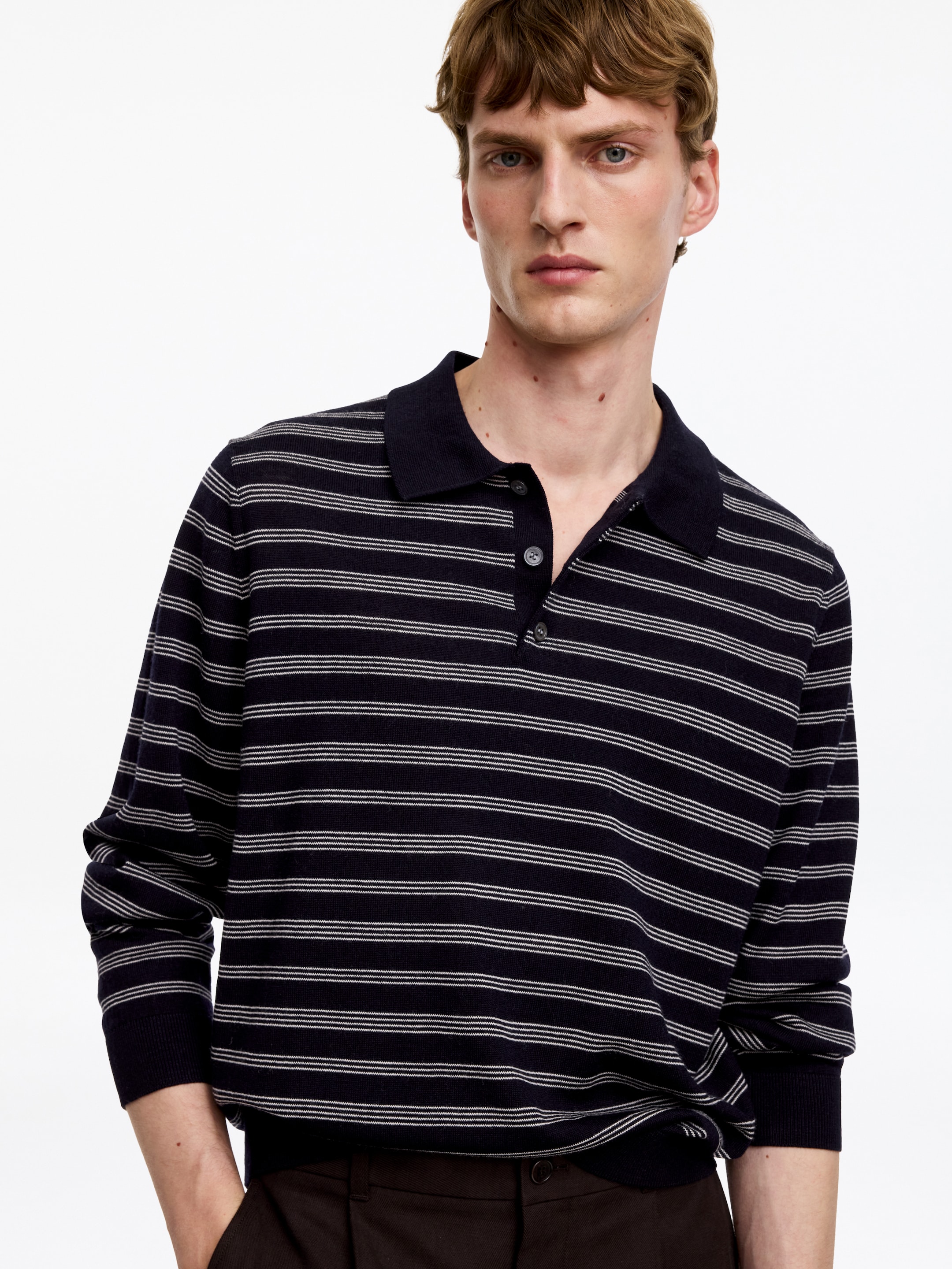 Maglione in stile polo in lana merino - Blu scuro/Bianco - Regular fit - Men - StillMedia/Lookbook - 3