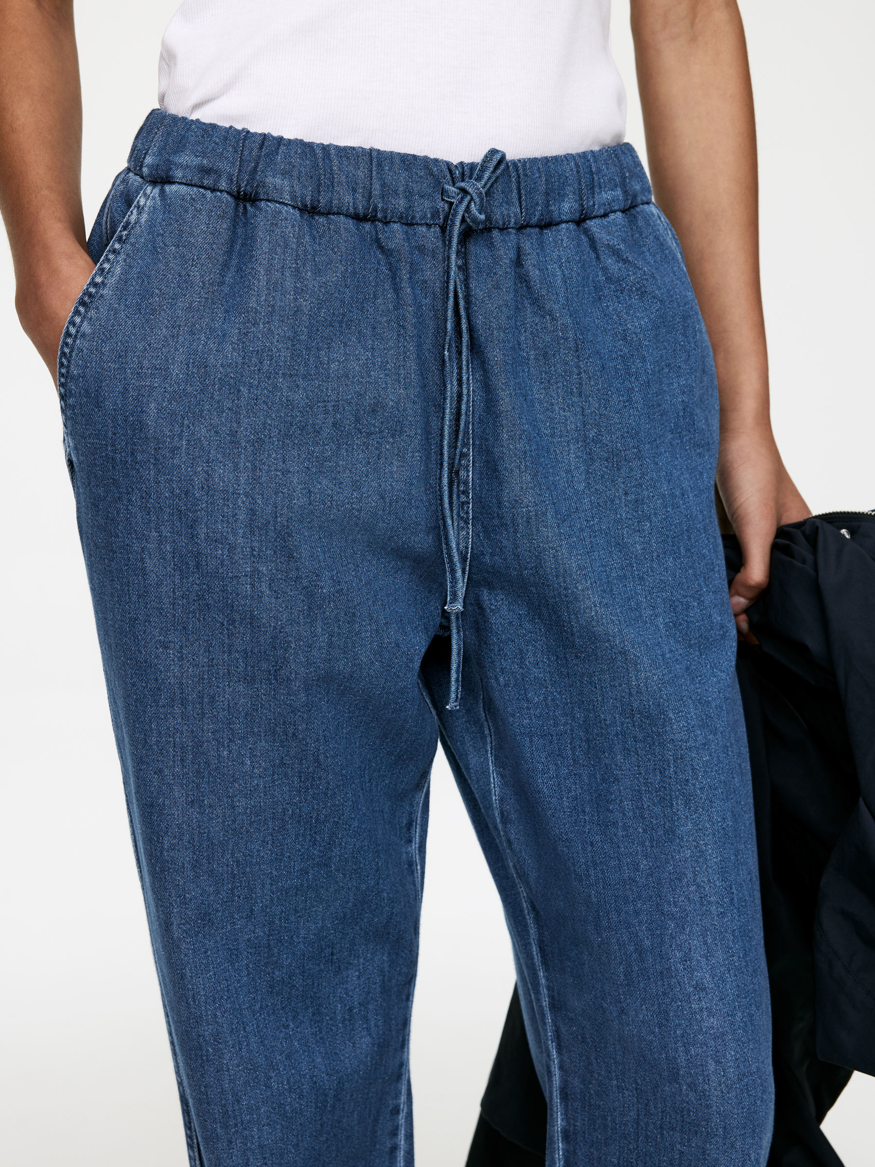 Drawstring Denim Trousers - Washed Blue - Relaxed fit - Women - StillMedia/Lookbook - 11
