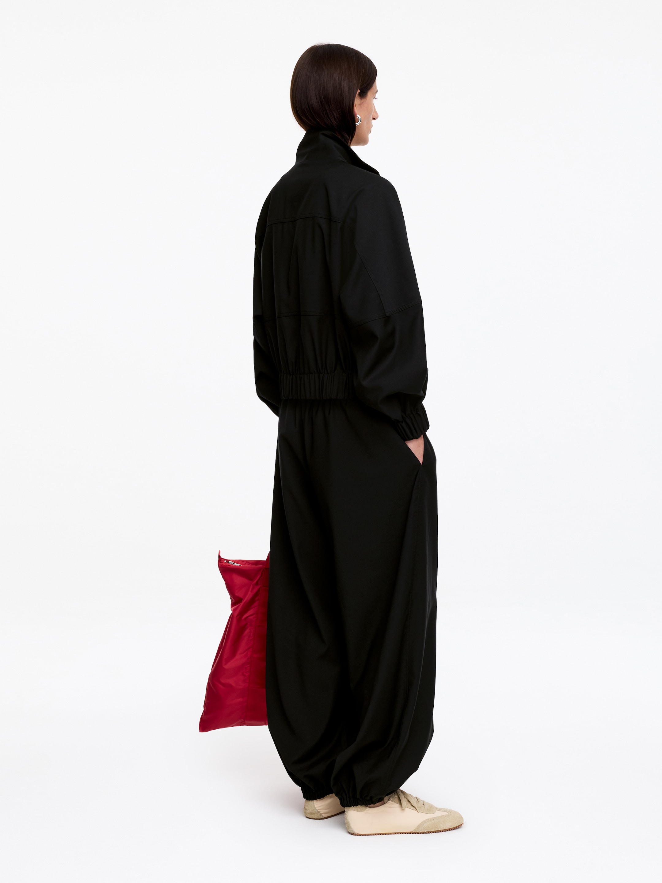 Sportliche Jacke - Schwarz - Relaxed Fit - Damen - StillMedia/Lookbook - 10