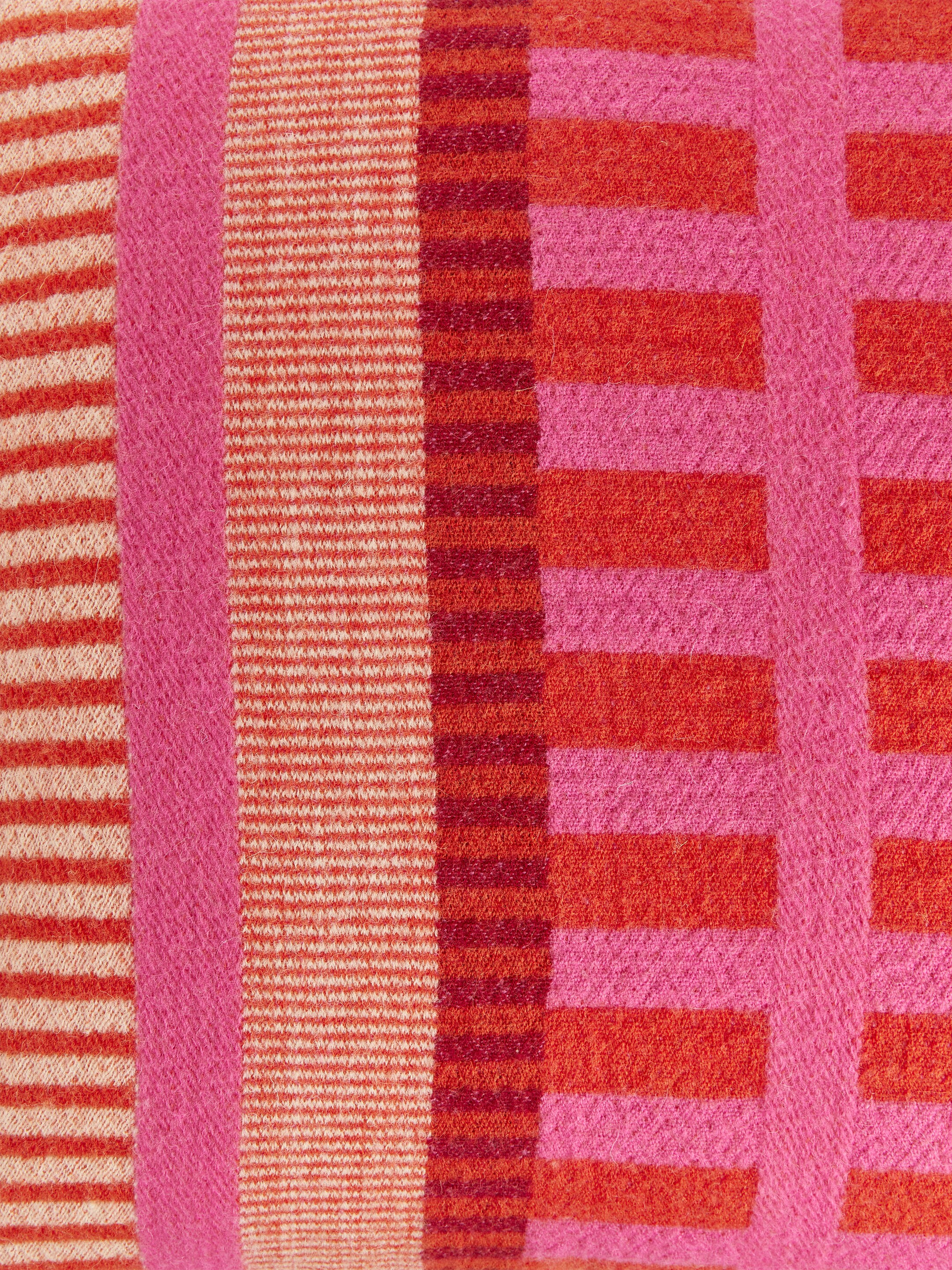 Kissenbezug aus Wolle, 50 x 50 cm - Rot/Rosa - Haushaltswaren - StillMedia/DescriptiveDetail - 3