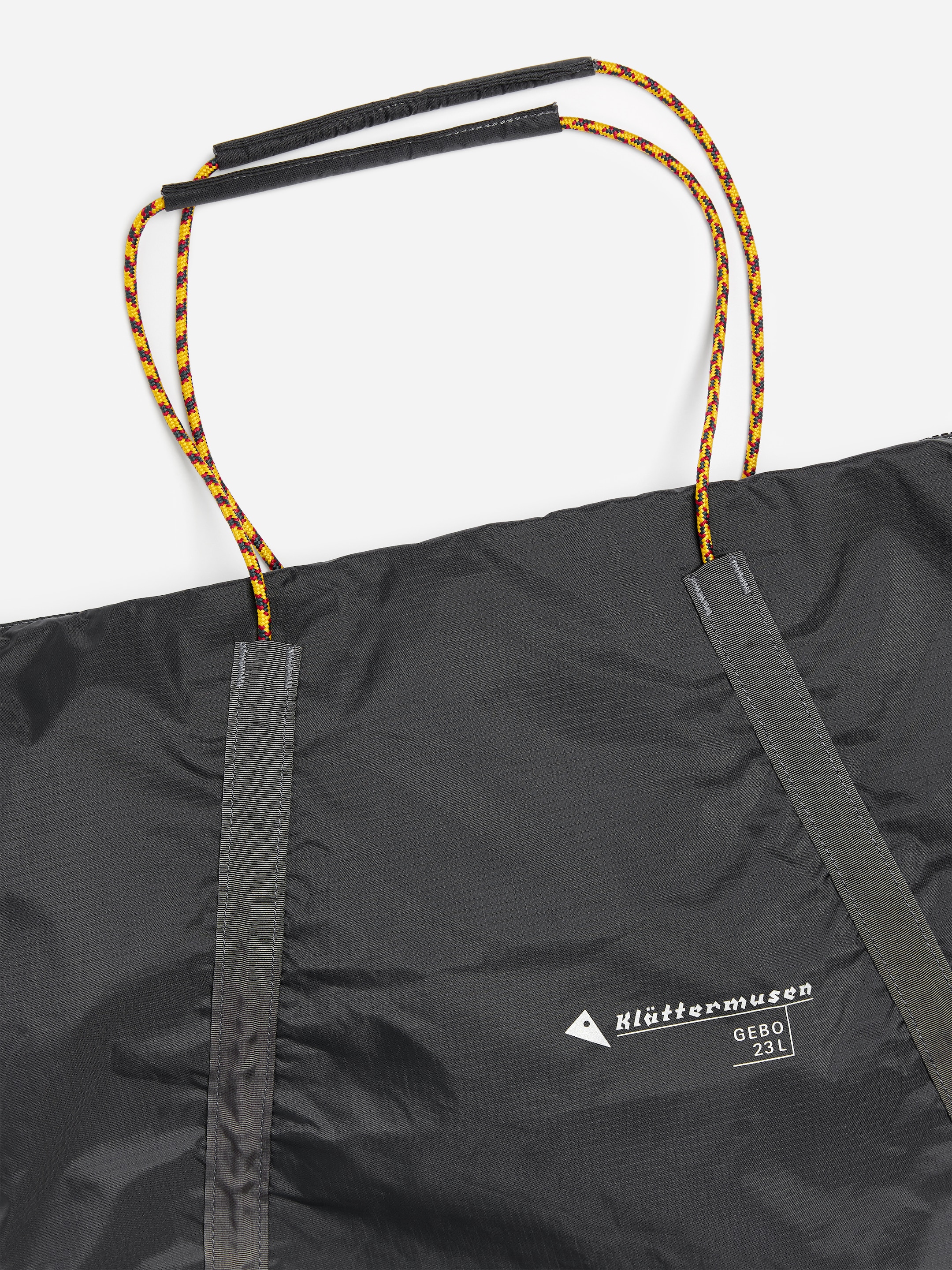 Klättermusen Gebo shopper - Kittgrå - Men - StillMedia/DescriptiveStillLife - 2