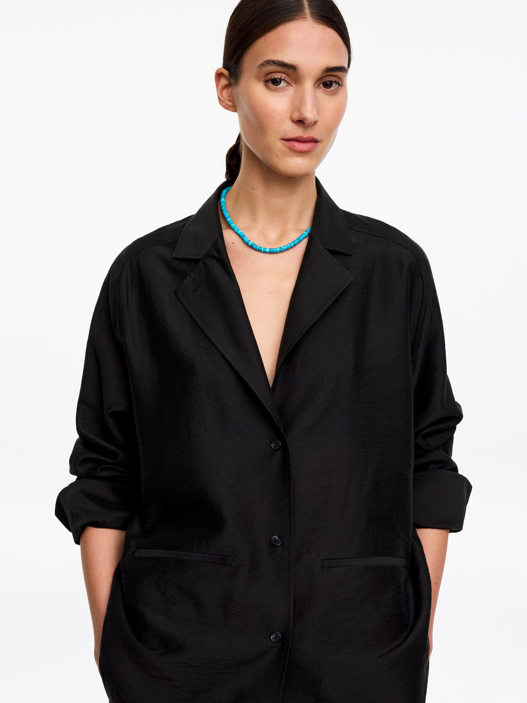 Eleganter Blazer im Hemden-Stil - Schwarz - Relaxed Fit - Damen - StillMedia/Lookbook - 4