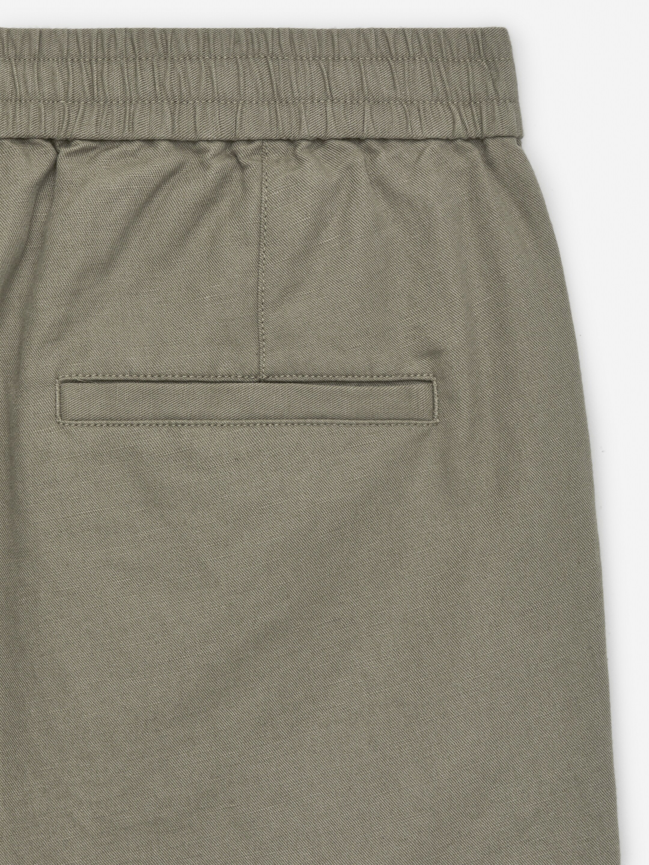 Ver imagen más grande: Pantalones de mezcla de lino - Verde caqui - HOMBRE | H&M ES 2