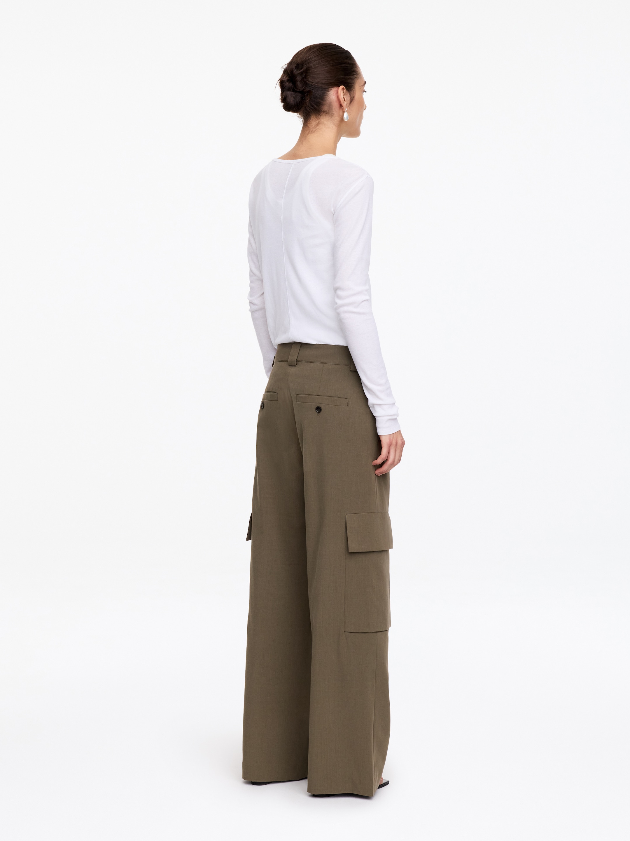 Pantalon avec poches à soufflet - Vert kaki - Regular fit - women - StillMedia/Lookbook - 3