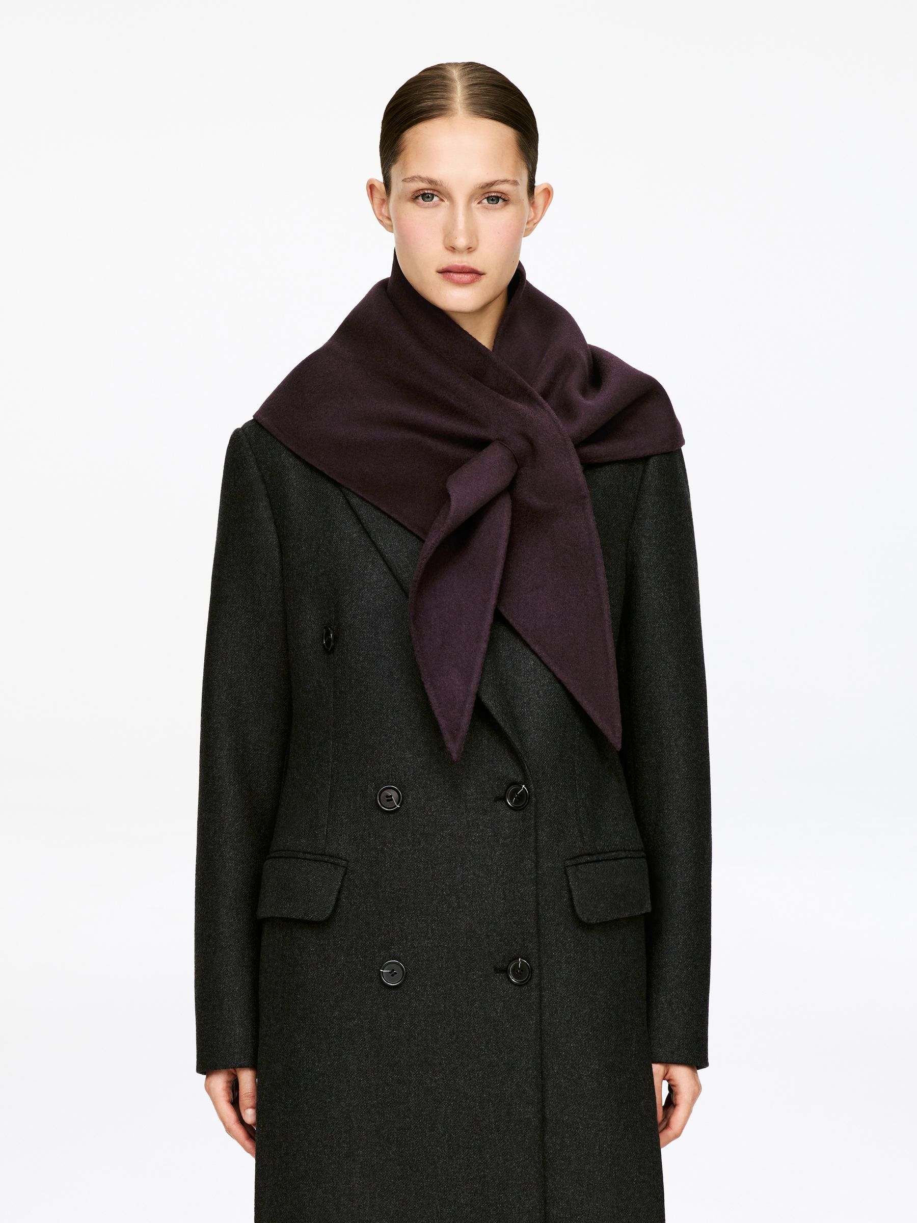 Bufanda triangular de lana - Burdeos - Women - StillMedia/Lookbook - 6