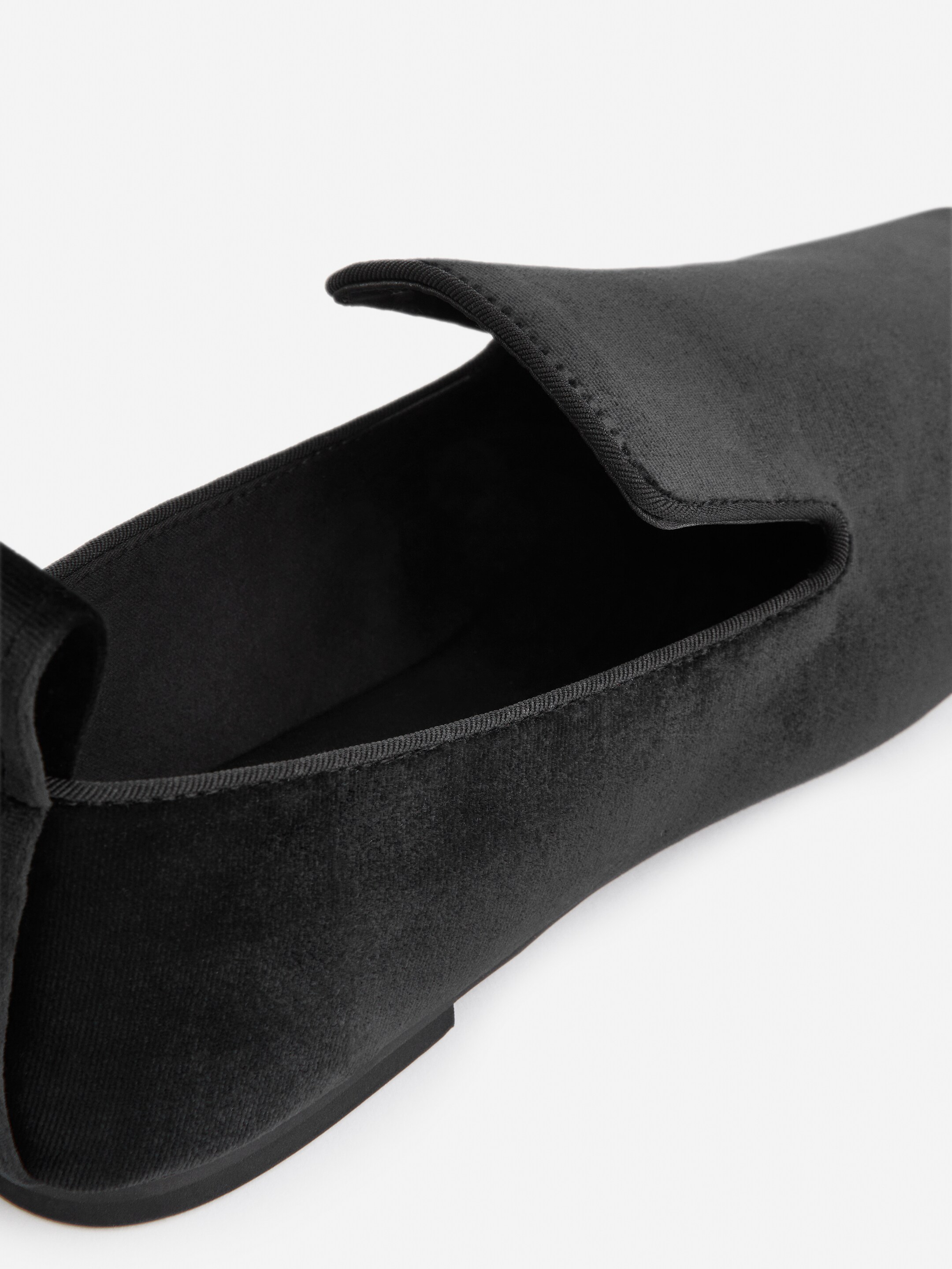 View larger image: Indoor Velvet Loafers - Black - Ladies | H&M GB 5