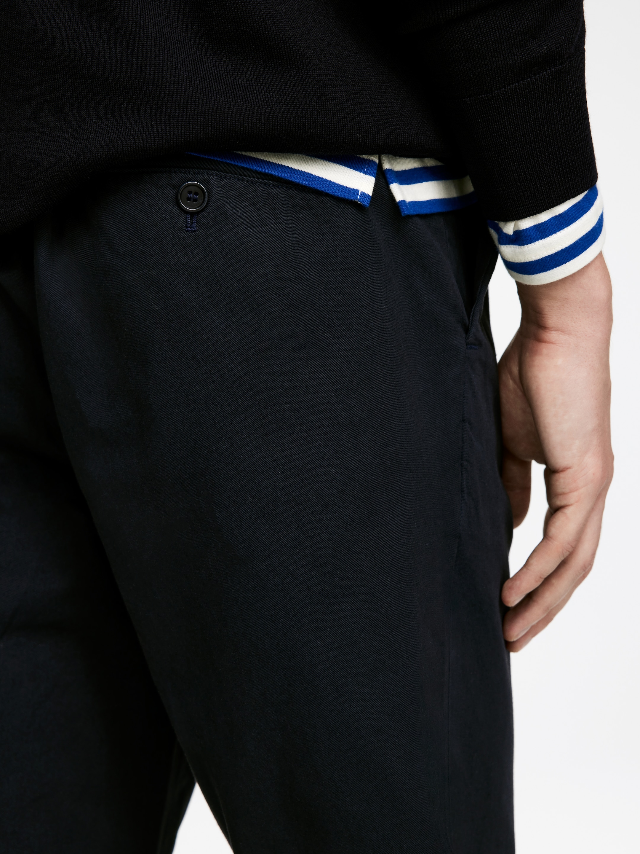 Grösseres Bild ansehen: Gerade geschnittene Chino aus Baumwolle - Dunkelblau - HERREN | H&M CH 3