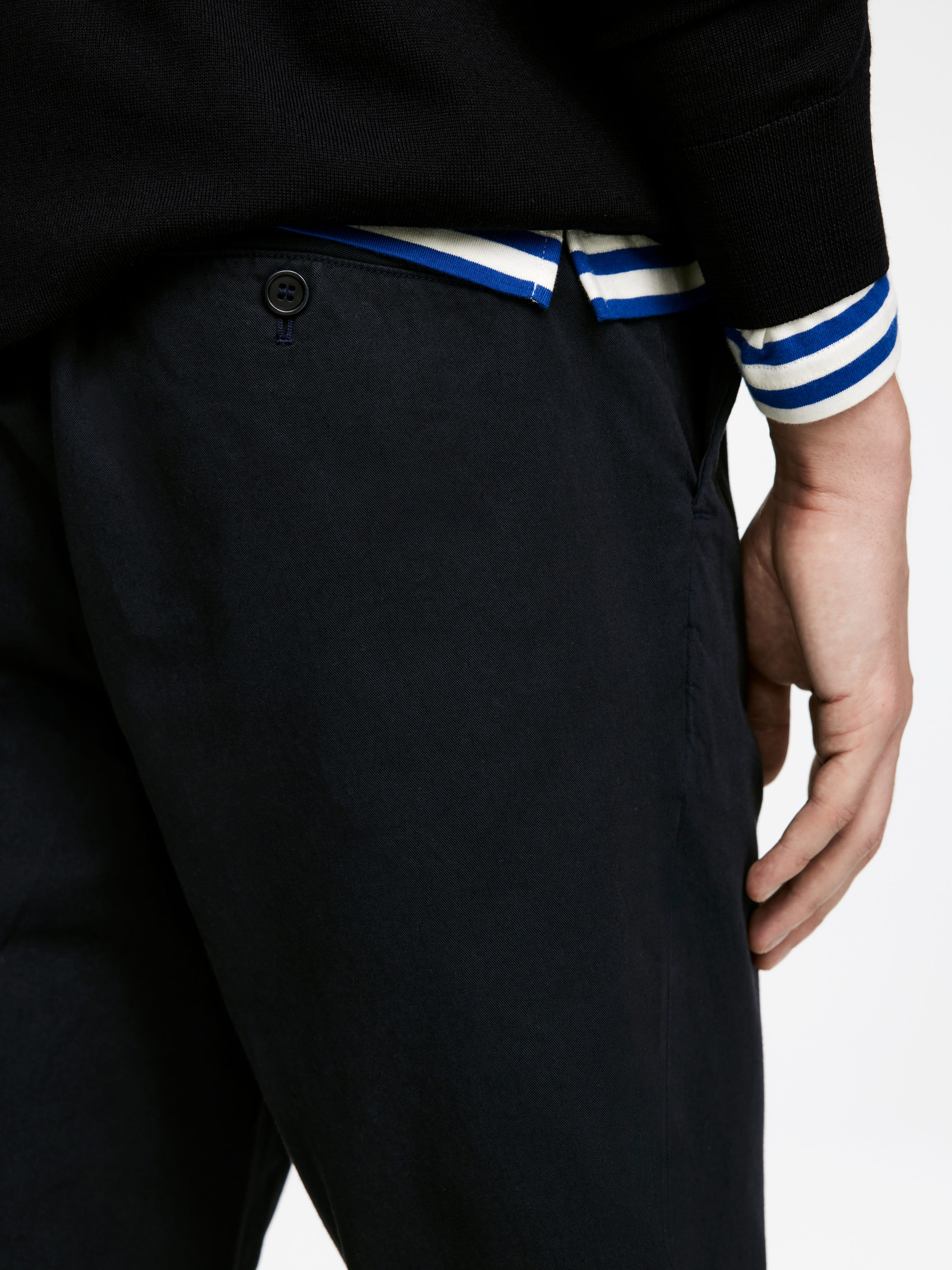 Straight Cotton Chinos - Dark Blue - Regular fit - Men - StillMedia/Lookbook - 3