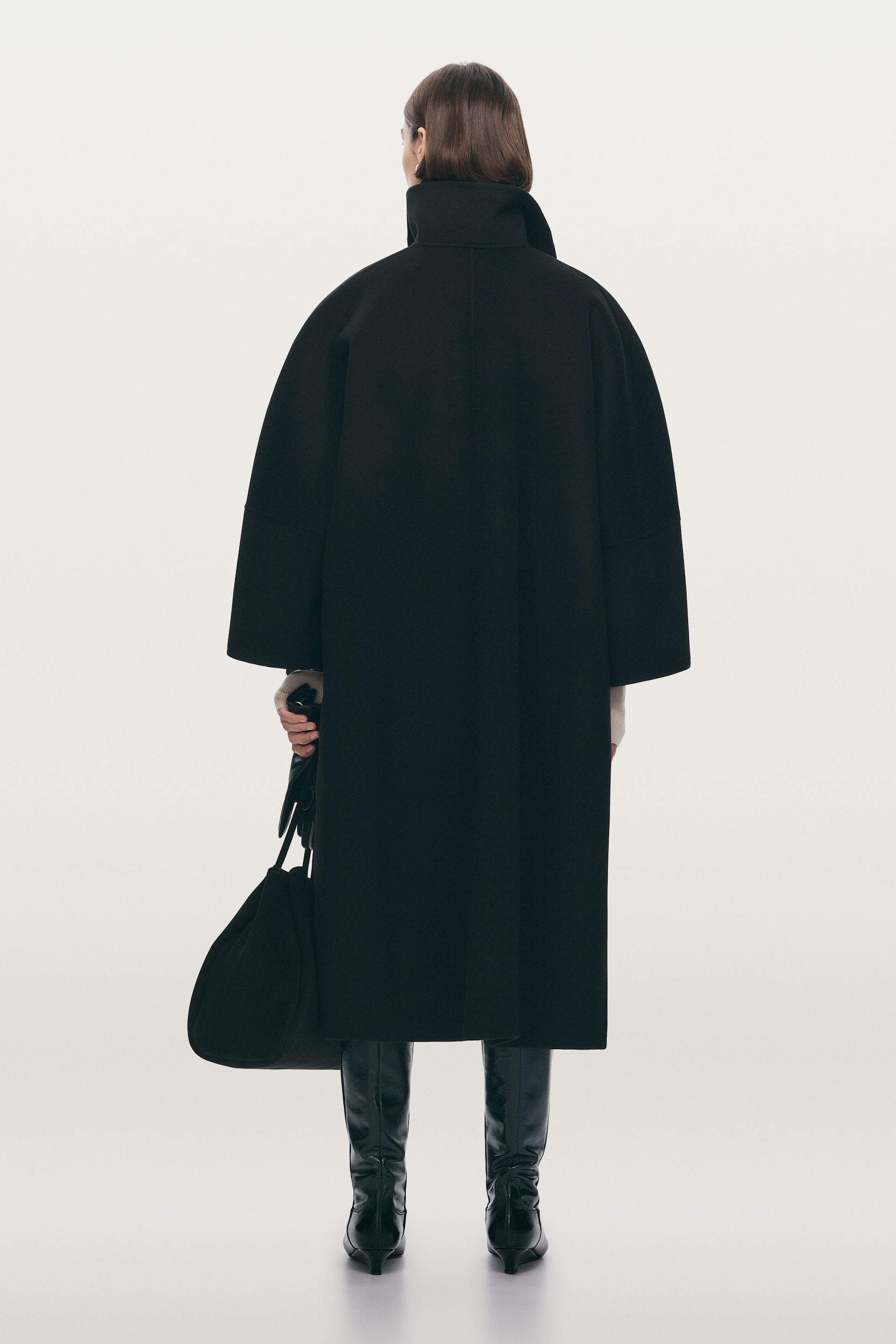 Se større billede: Totebag i spaltet ruskind - Sort - DAME | H&M DK 1