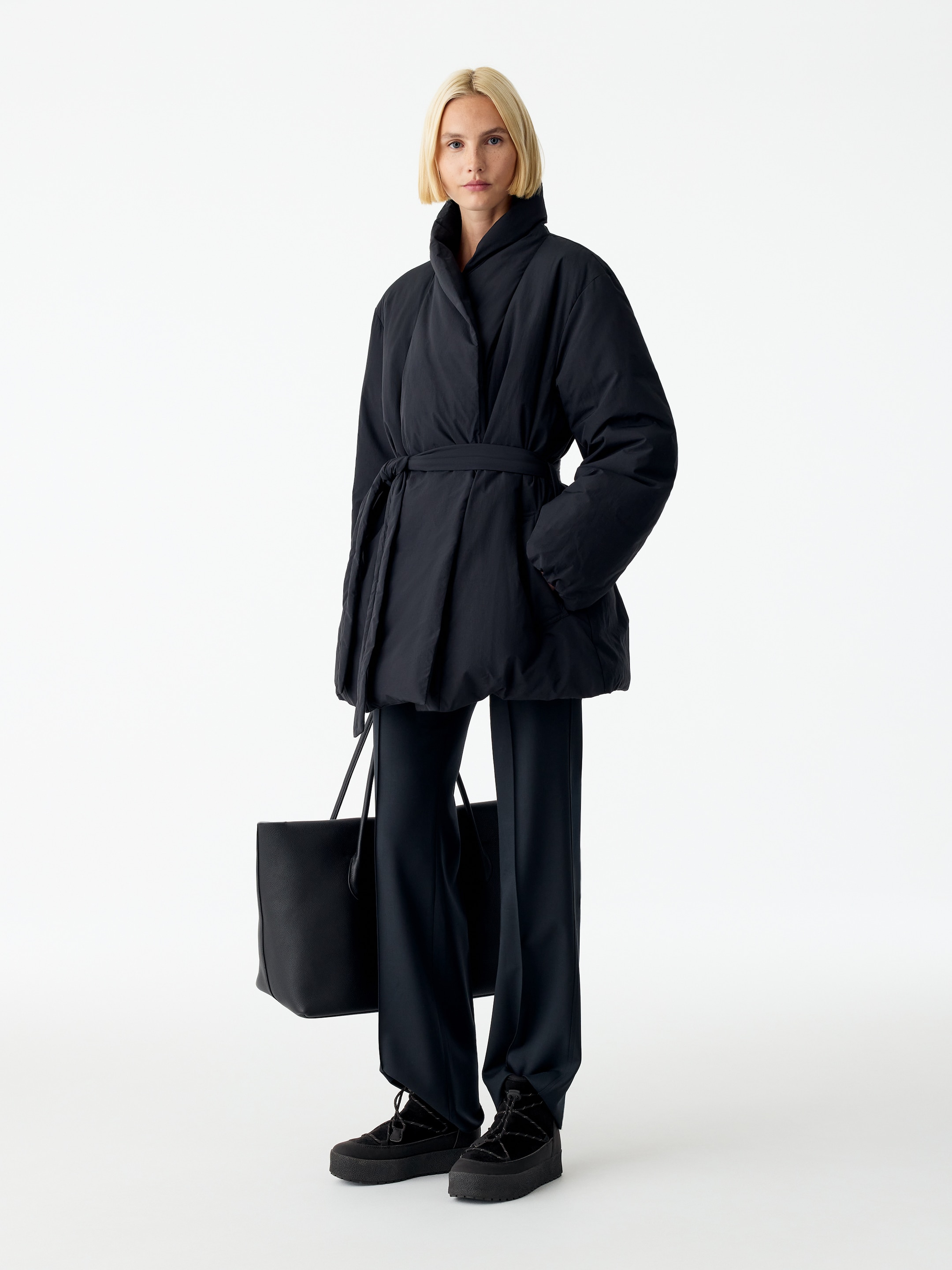 Tretorn Aspa Hybrid Low Boots - Black - women - StillMedia/Lookbook - 11