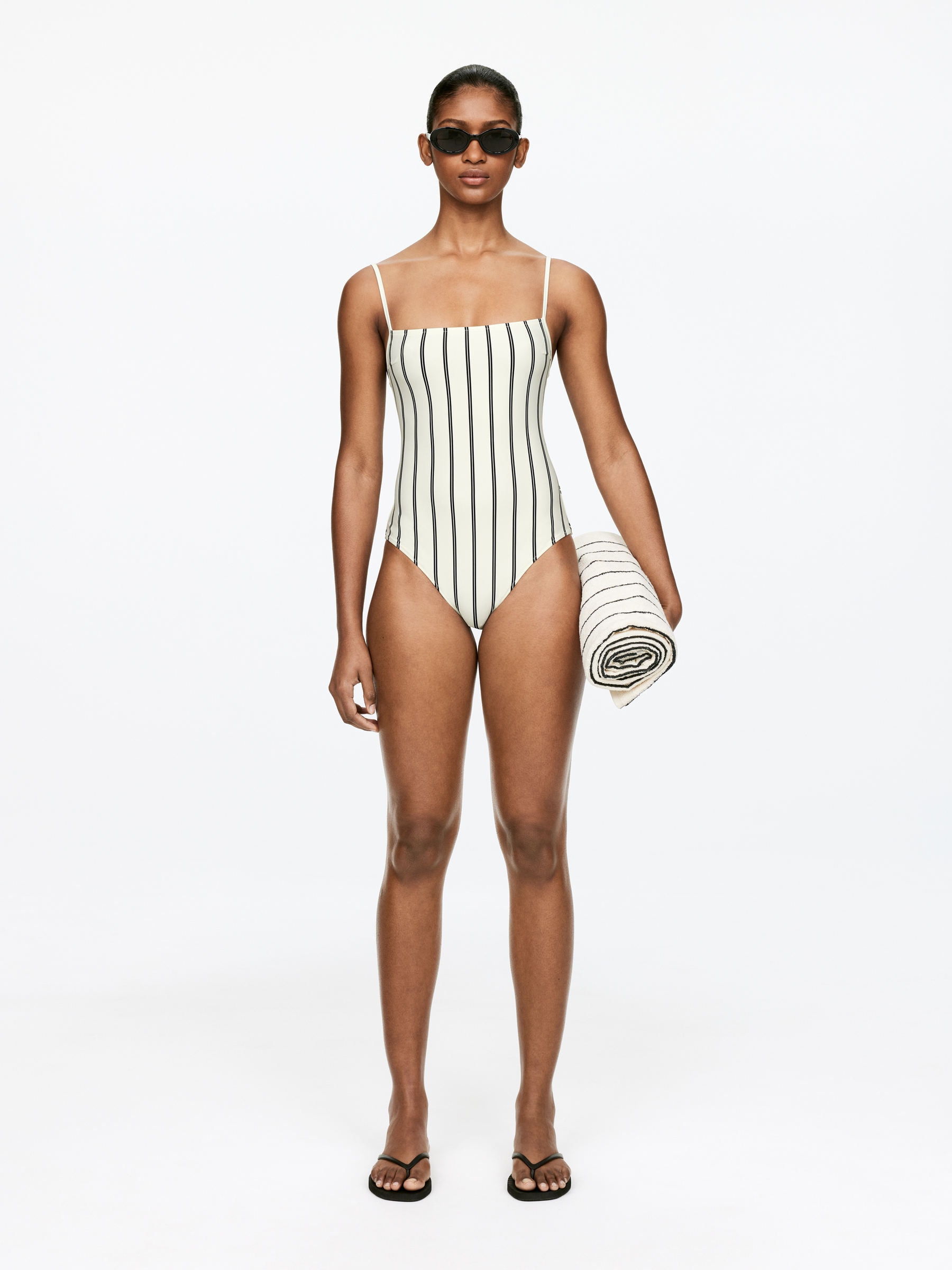 Square-Neck Swimsuit - Off White/Black - Women - StillMedia/Lookbook - 6