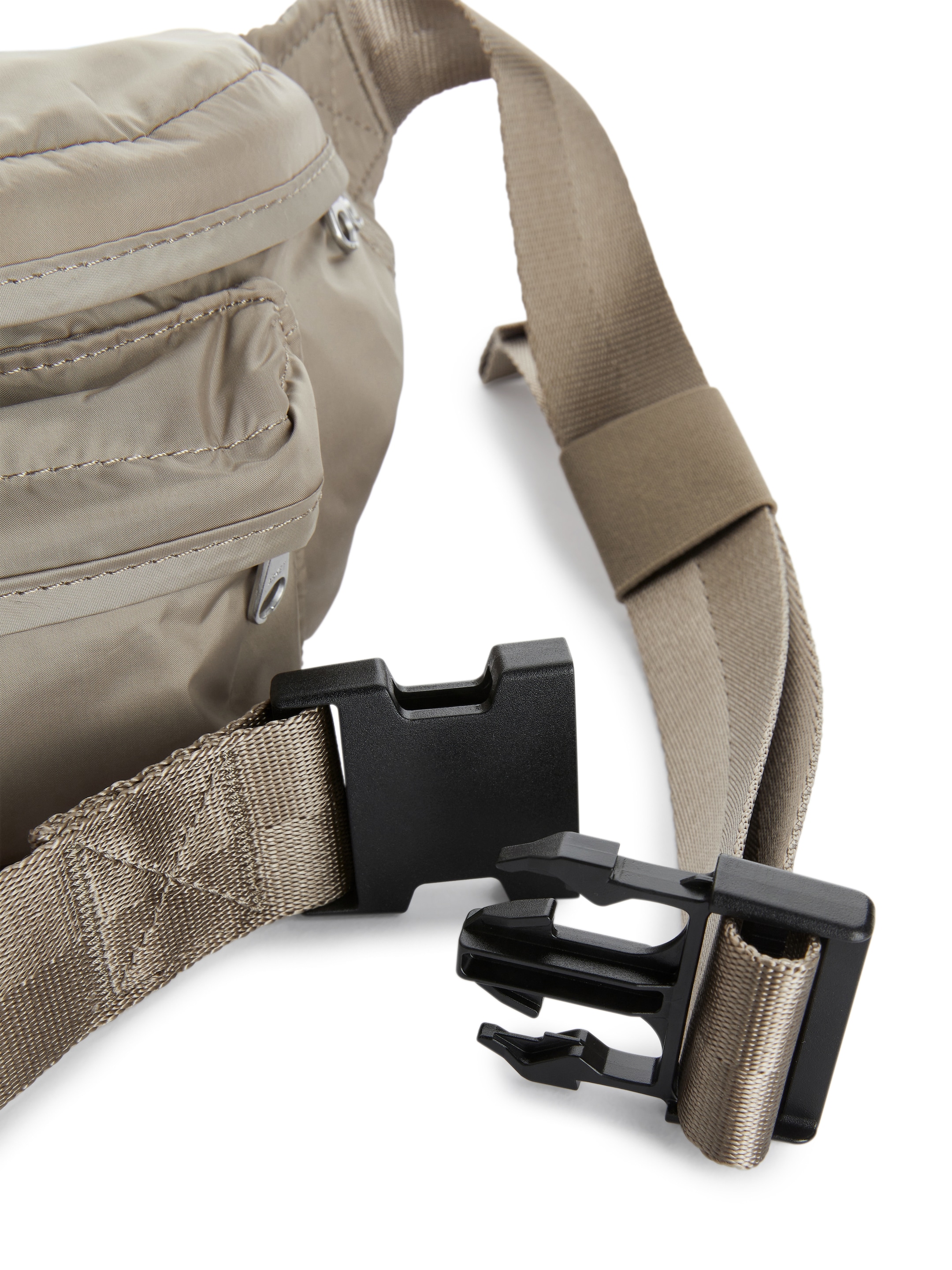 Inpackningsbar crossbody-väska - Mullvadsgrå - Travel - StillMedia/DescriptiveDetail - 3