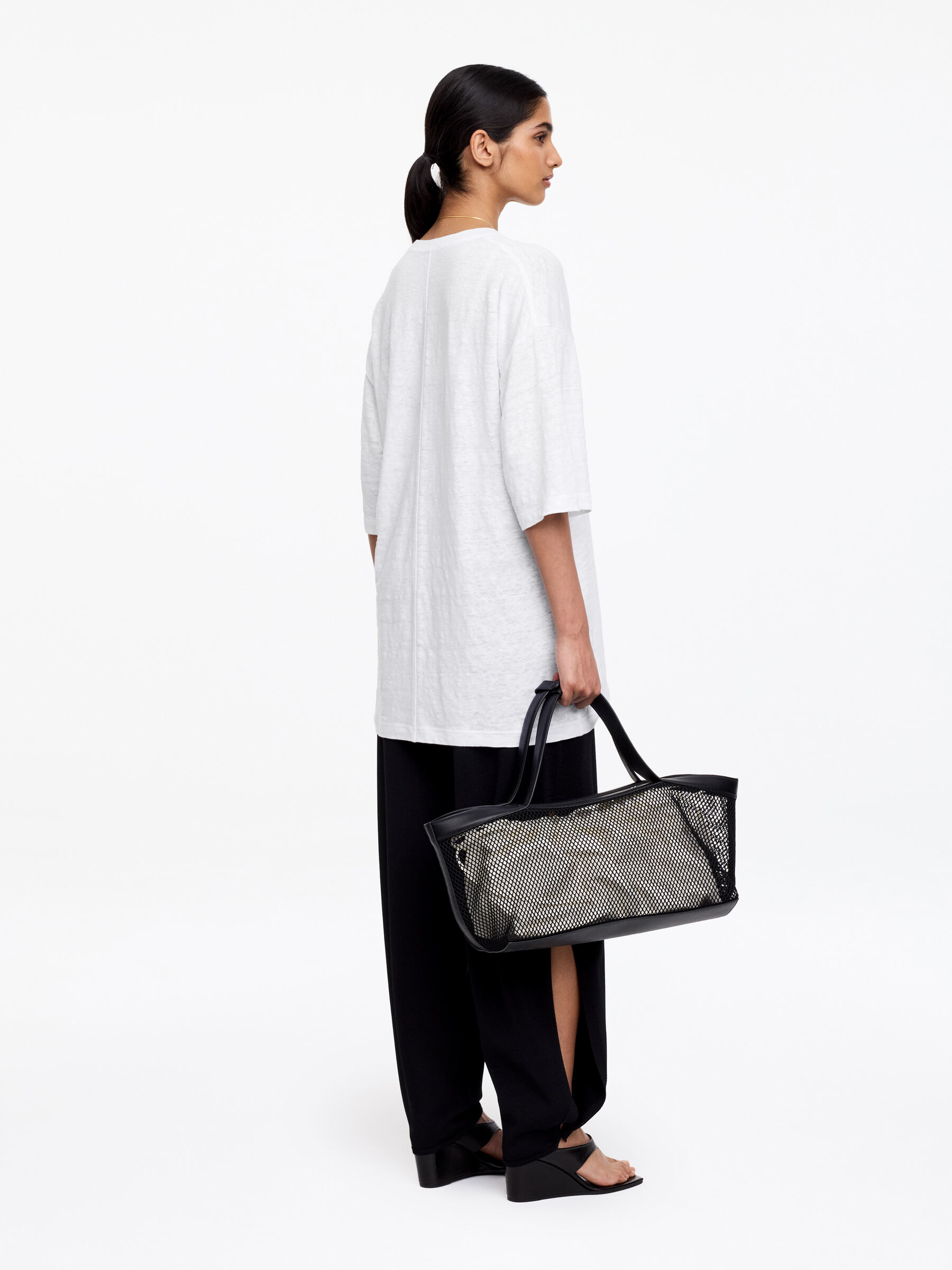 T-shirt oversize en lin - Blanc - Oversized - Femme - StillMedia/Lookbook - 2