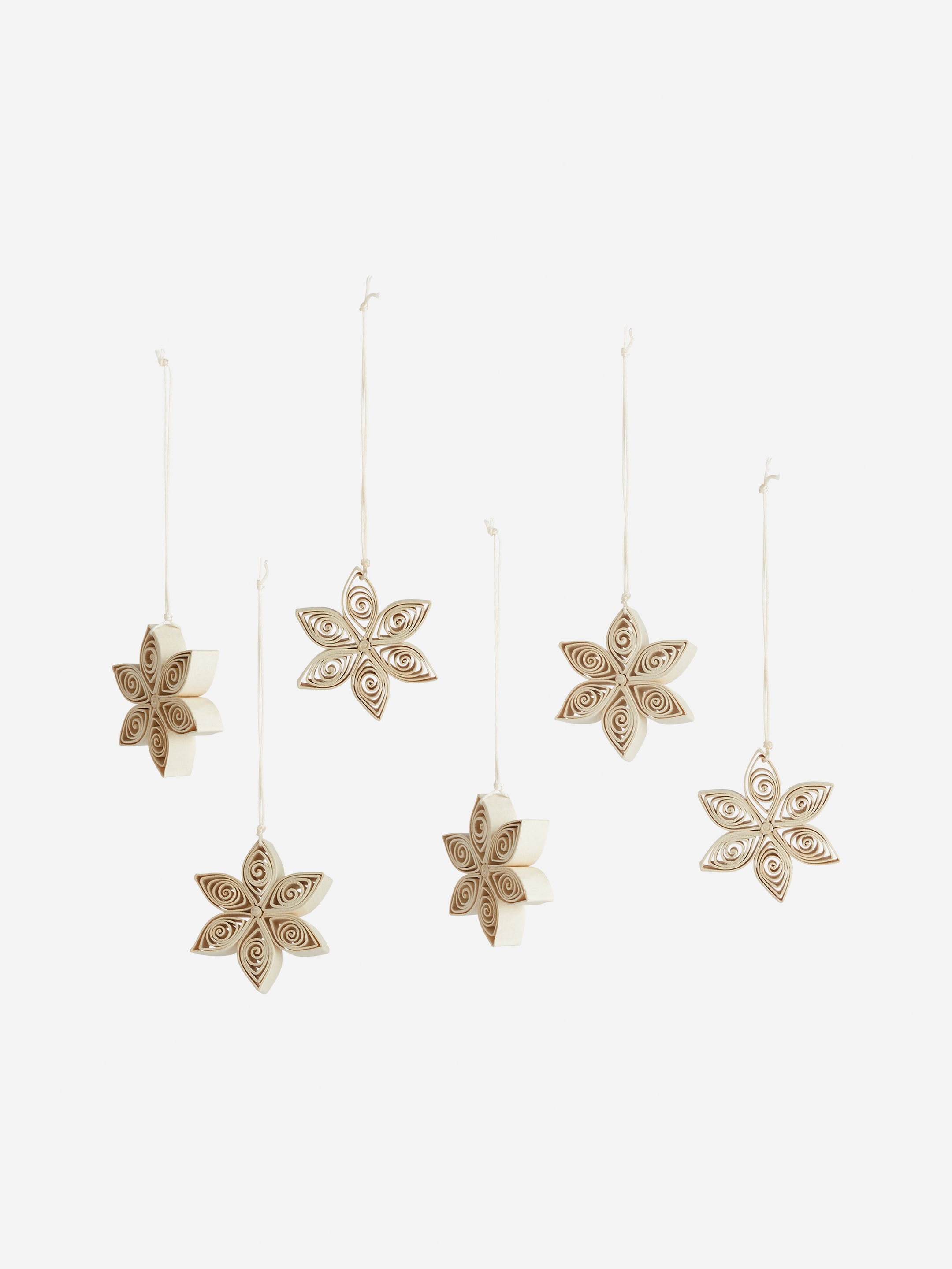 Juego de 6 adornos de papel de A World of Craft - Blanco roto - Homeware - StillMedia/DescriptiveStillLife - 1