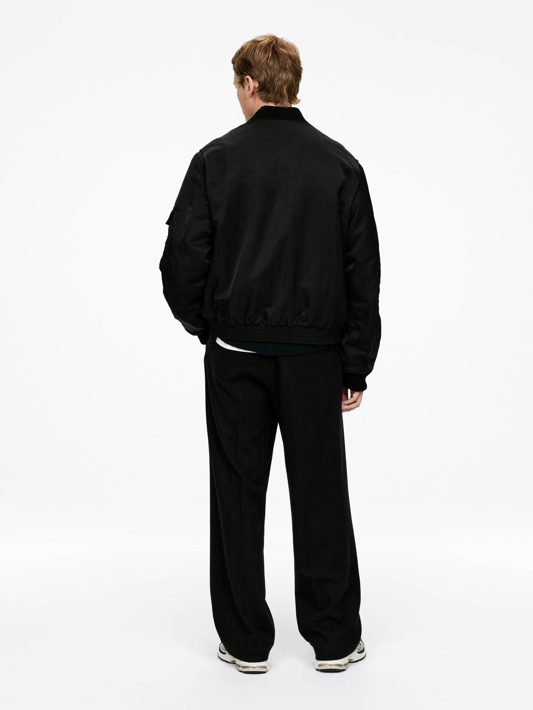 Light-Padded Nylon Jacket - Black - Loose fit - Men - StillMedia/Lookbook - 4