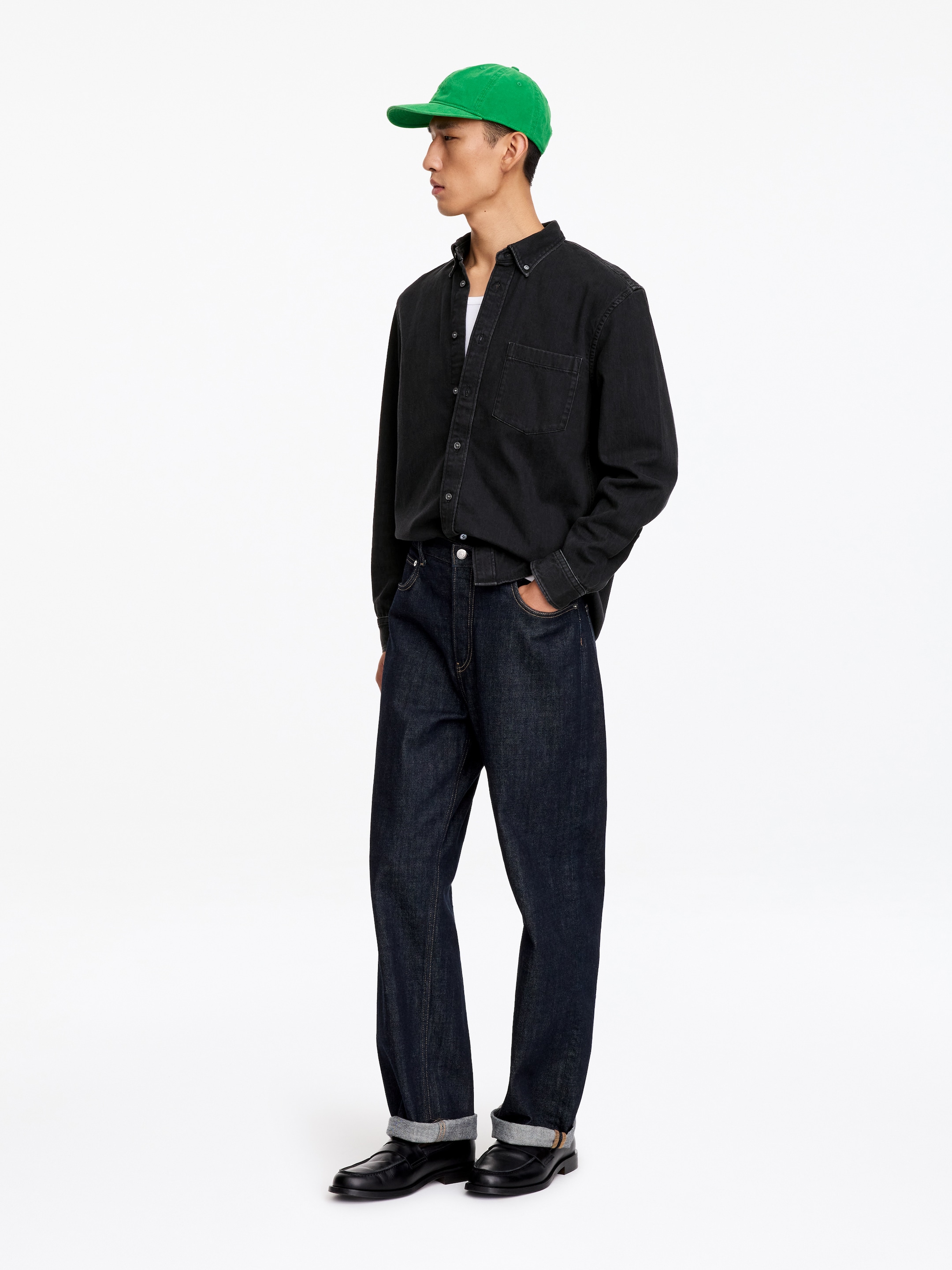 Camicia in denim dalla vestibilità regolare - Nero - Regular fit - men - StillMedia/Lookbook - 5