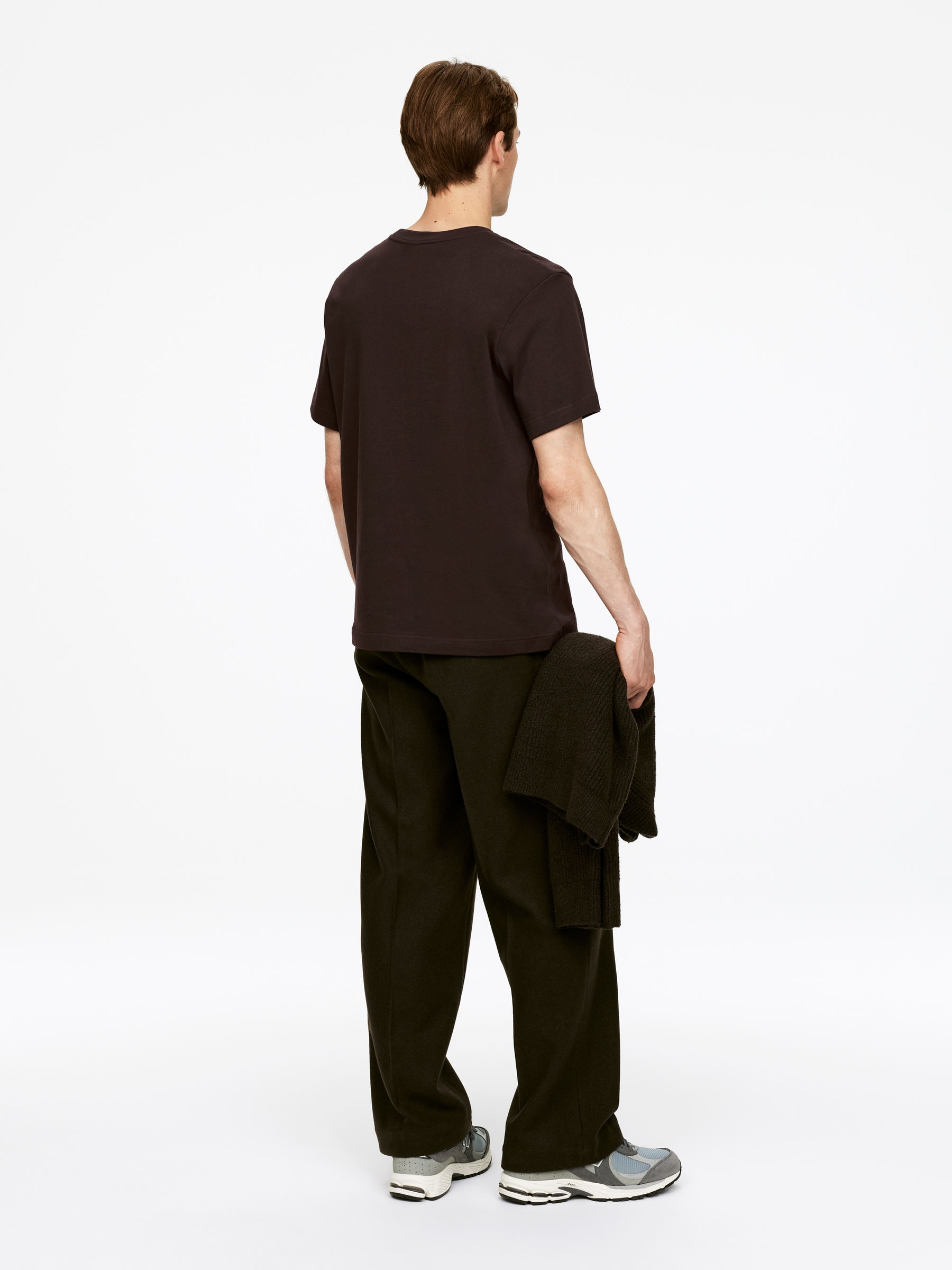 220 GSM Relaxed T-Shirt - Dark Brown - Regular fit - Men - StillMedia/Lookbook - 3