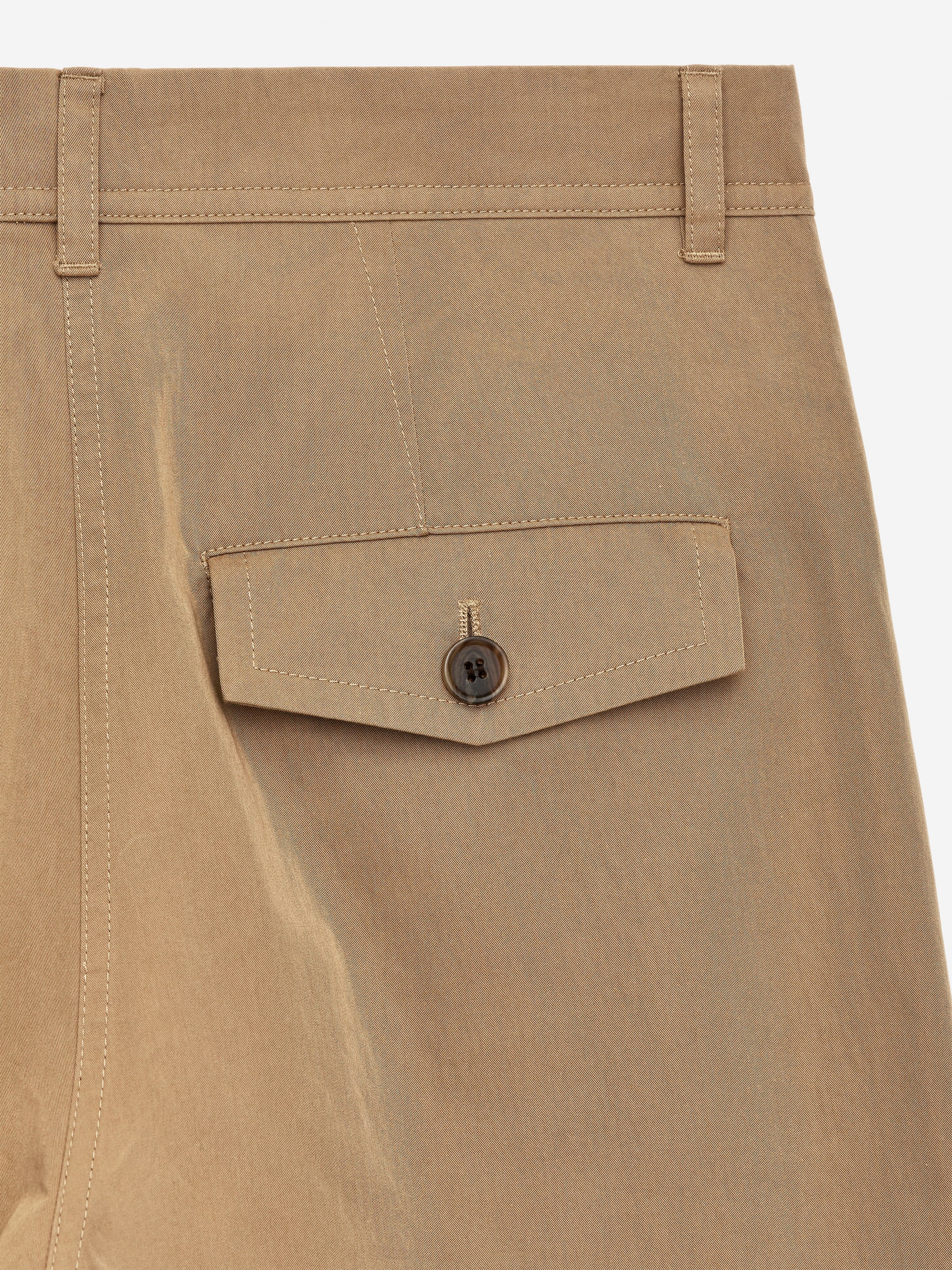 Pantalones chinos con doblez - Beige - Corte relajado - Women - StillMedia/DescriptiveDetail - 2