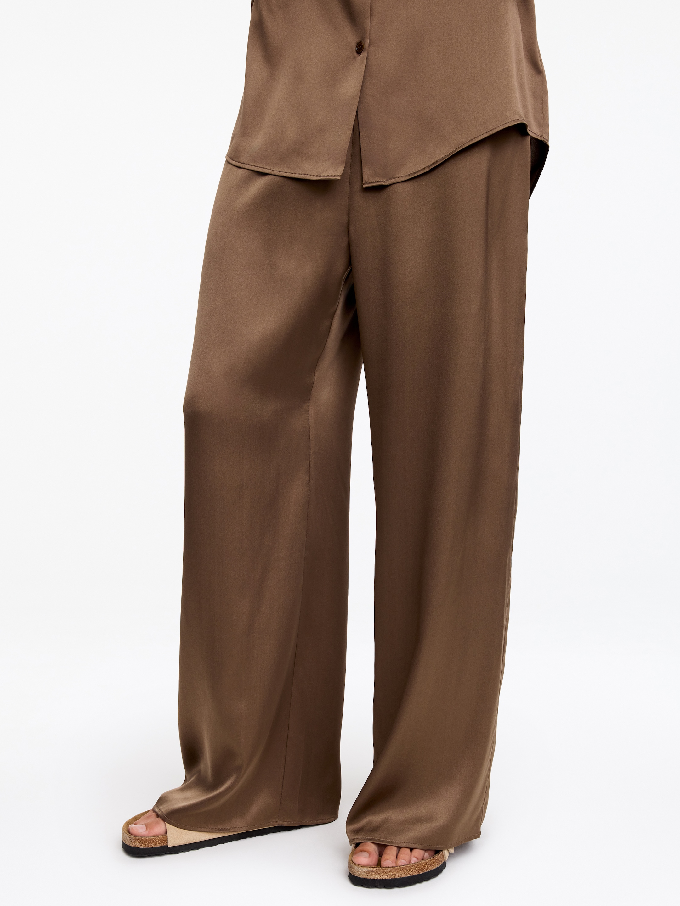 Pantaloni in raso di seta - Talpa - Regular fit - Women - StillMedia/Lookbook - 2