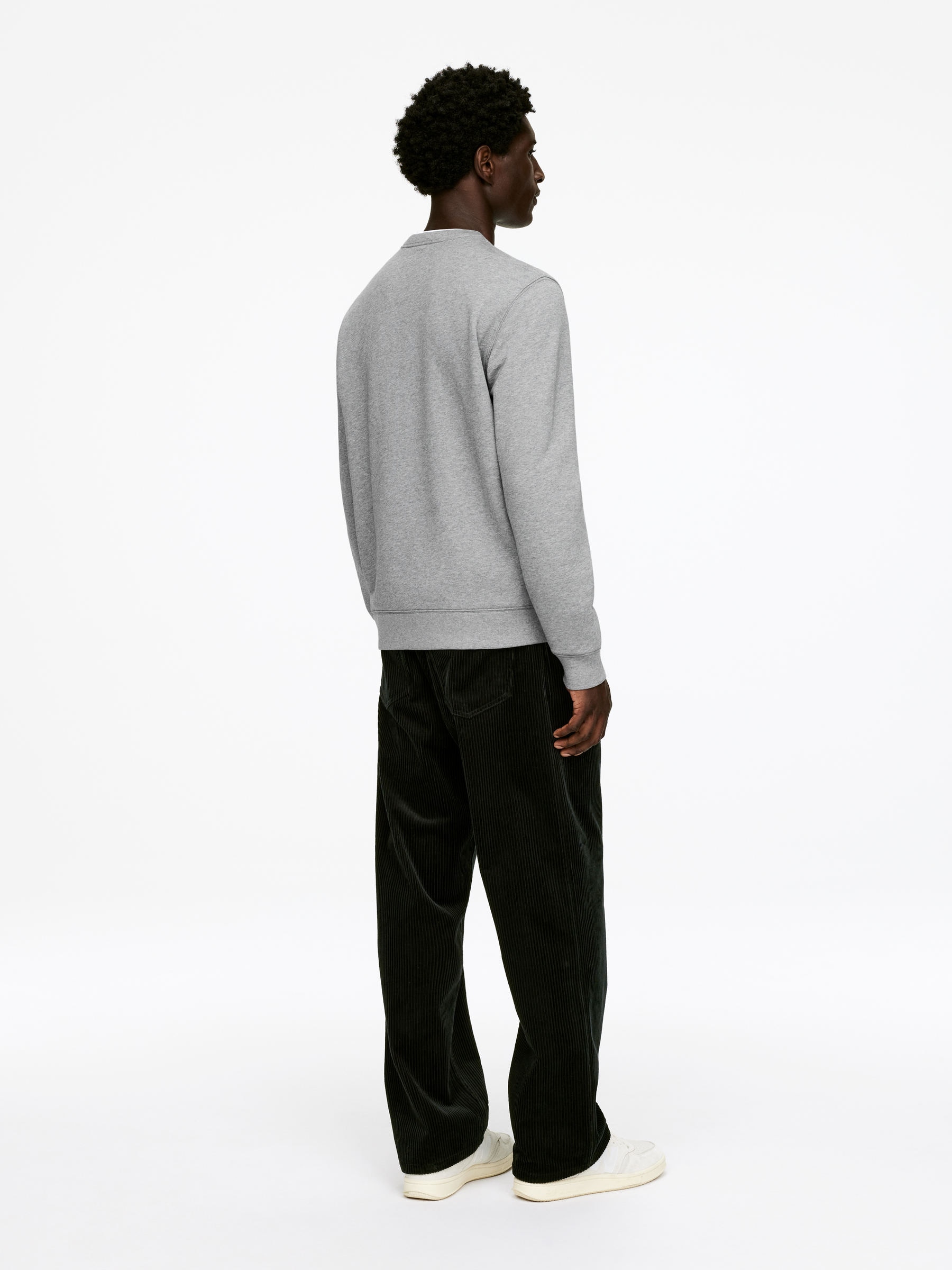 Mid-Weight Sweatshirt - Grey - Regular fit - Men - StillMedia/Lookbook - 7