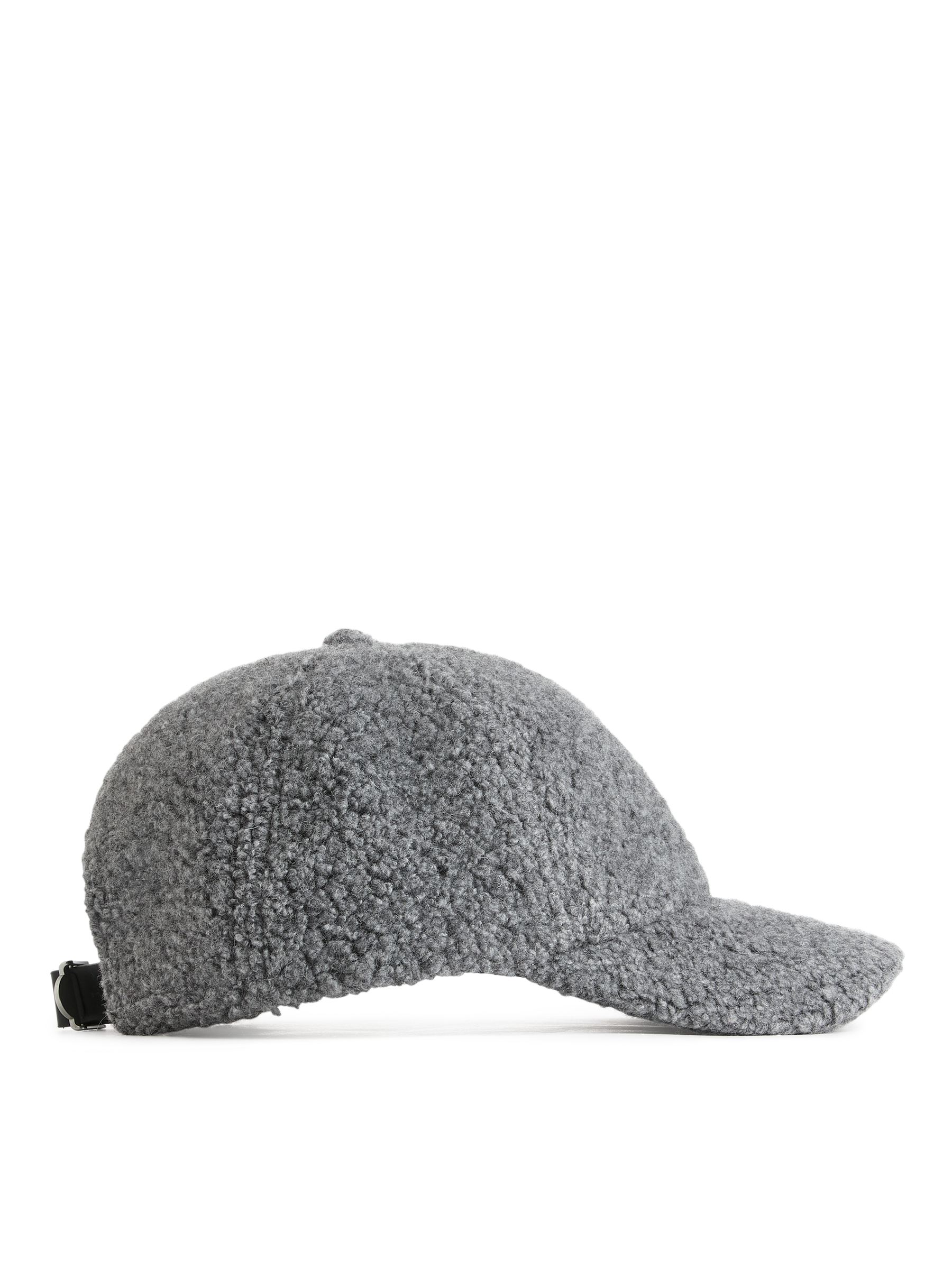 SoftTeddyCap-#8D8E91-8958