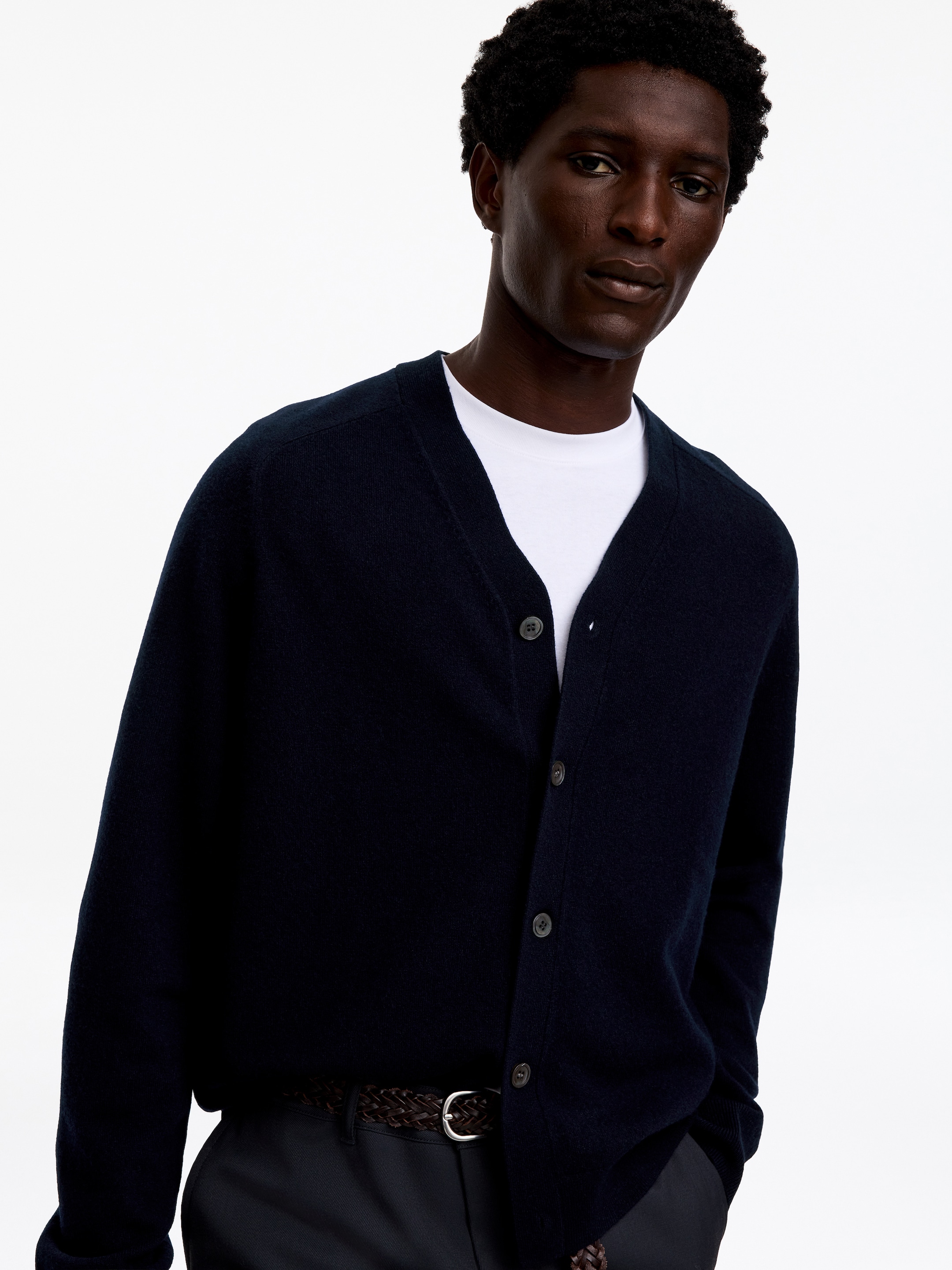 Cárdigan de lana, punto fino - Azul oscuro - Corte estándar - men - StillMedia/Lookbook - 2