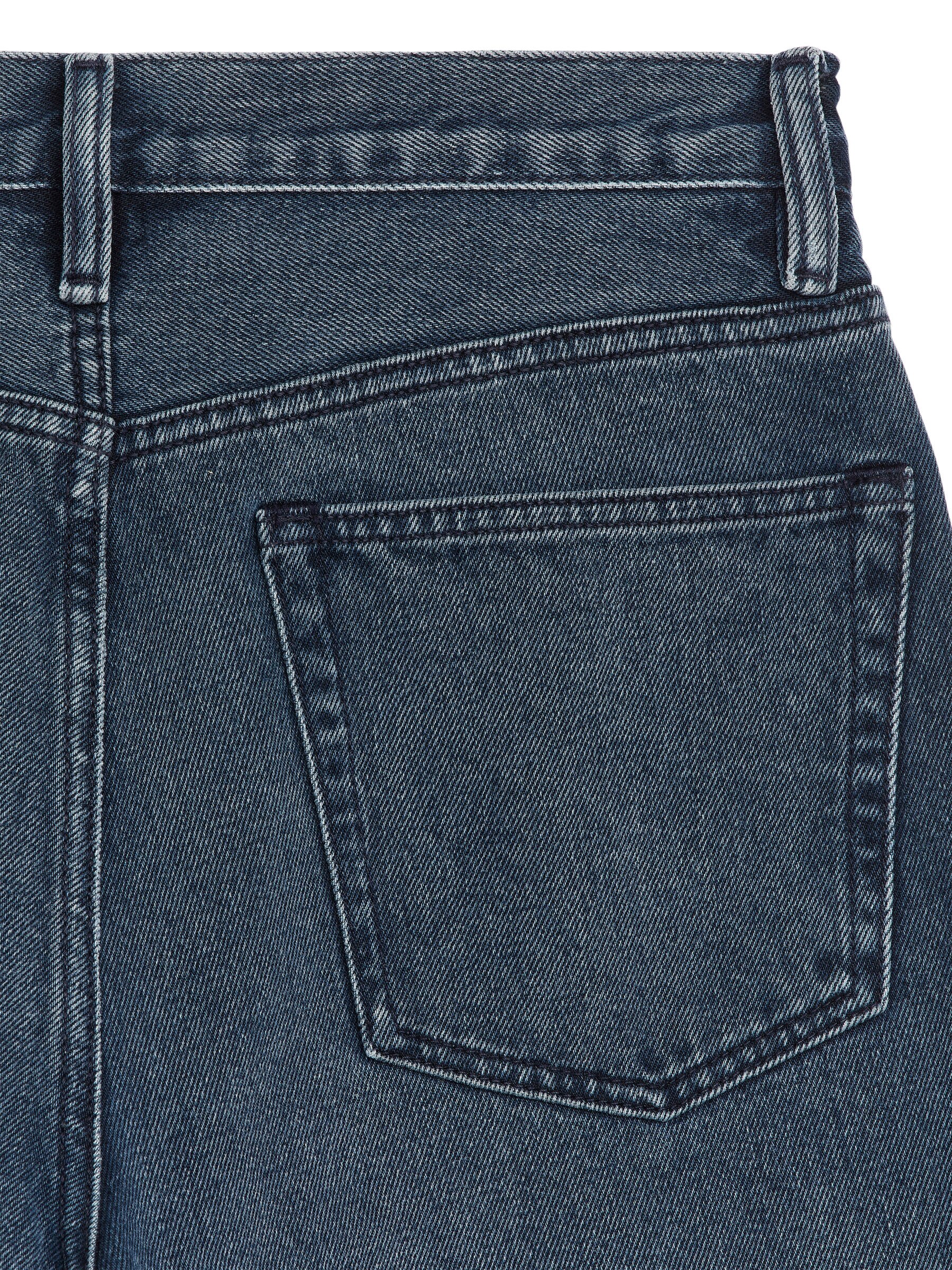 MIST Wide Jeans - Dark Blue - Loose fit - Men - StillMedia/DescriptiveStillLife - 2