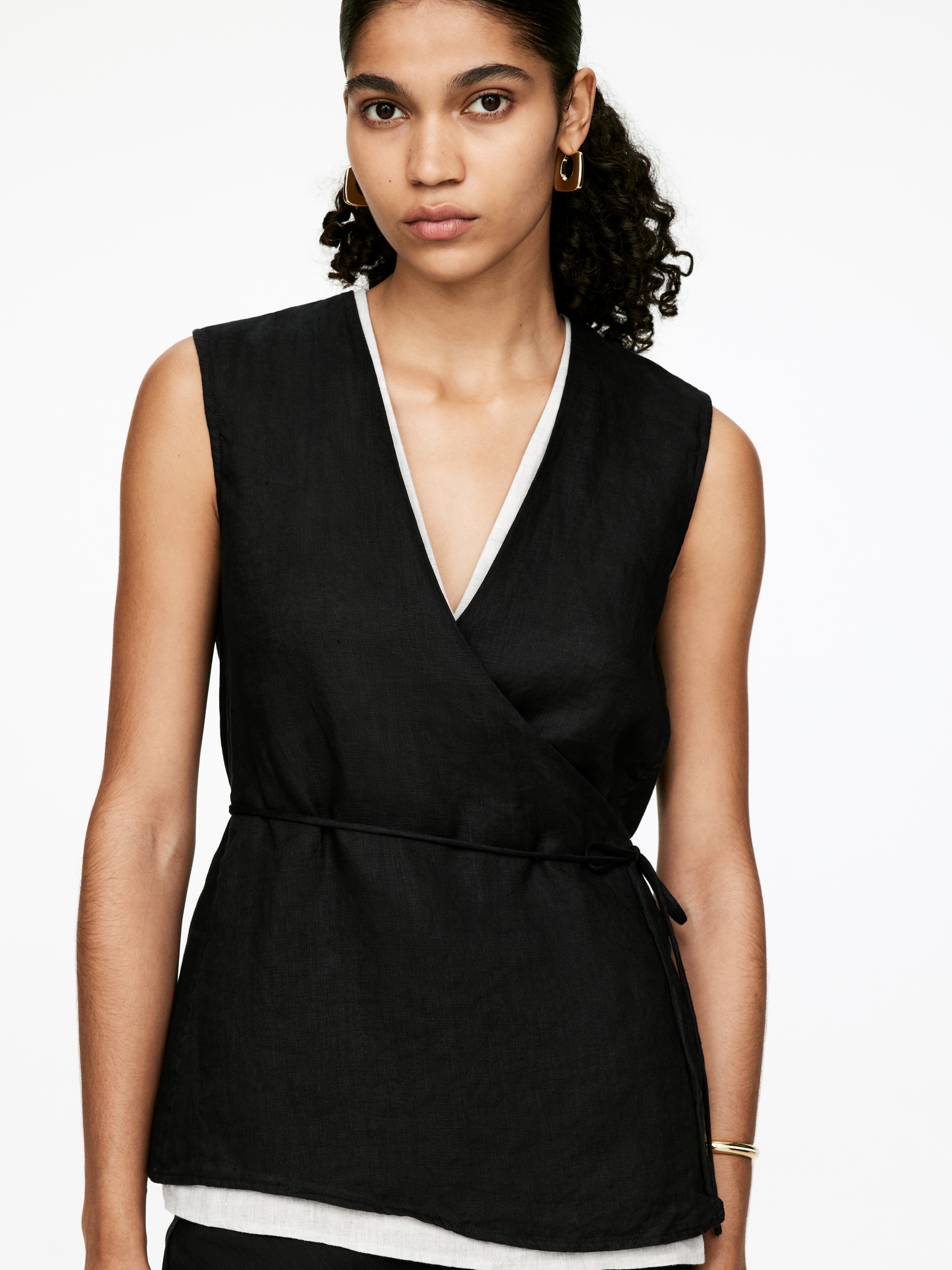 Agrandir l'image: Haut cache-cœur en lin - Noir - FEMME | H&M FR 4