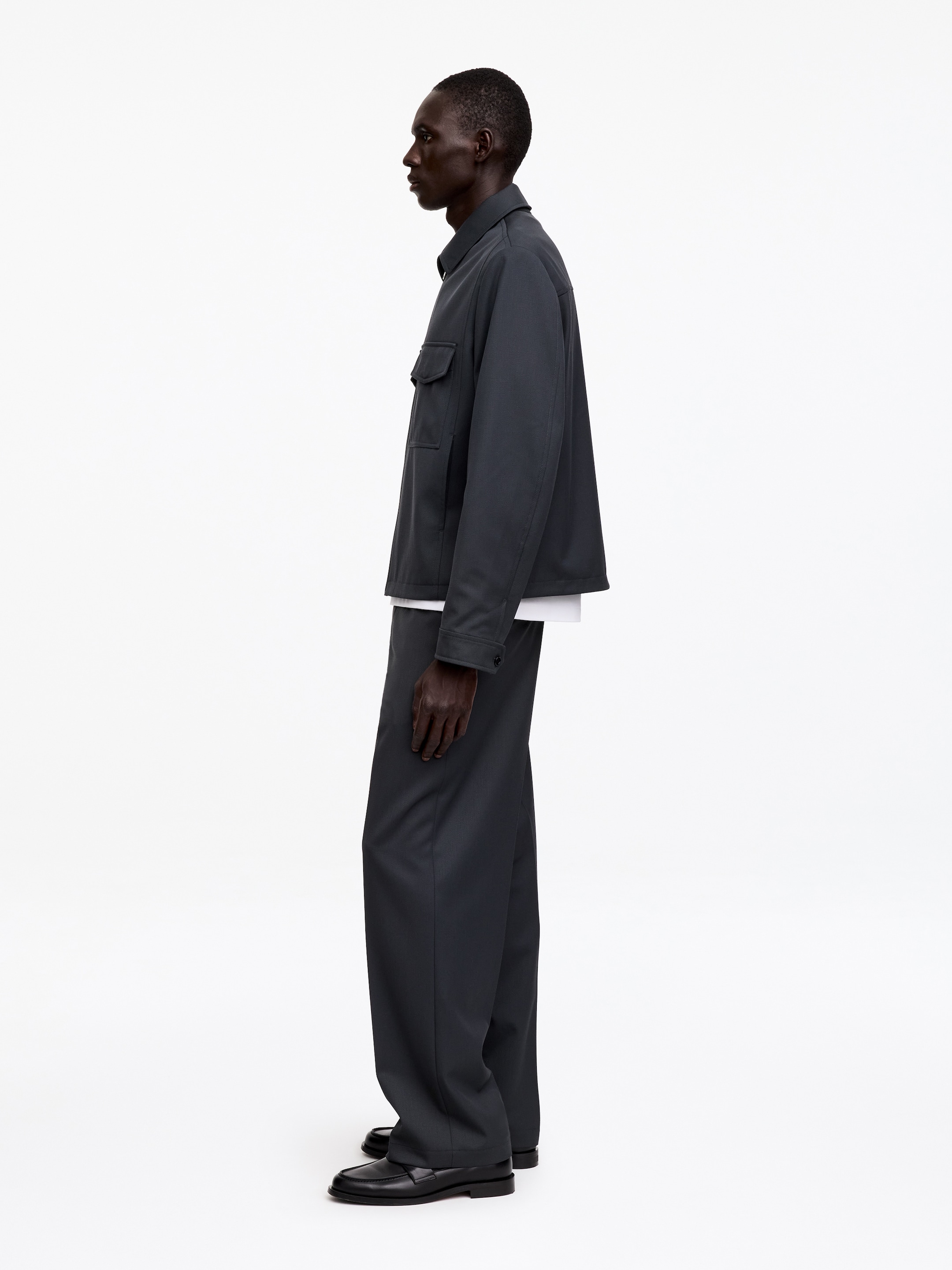 Pantalones holgados en mezcla de lana - Azul oscuro - Corte relajado - Men - StillMedia/Lookbook - 3