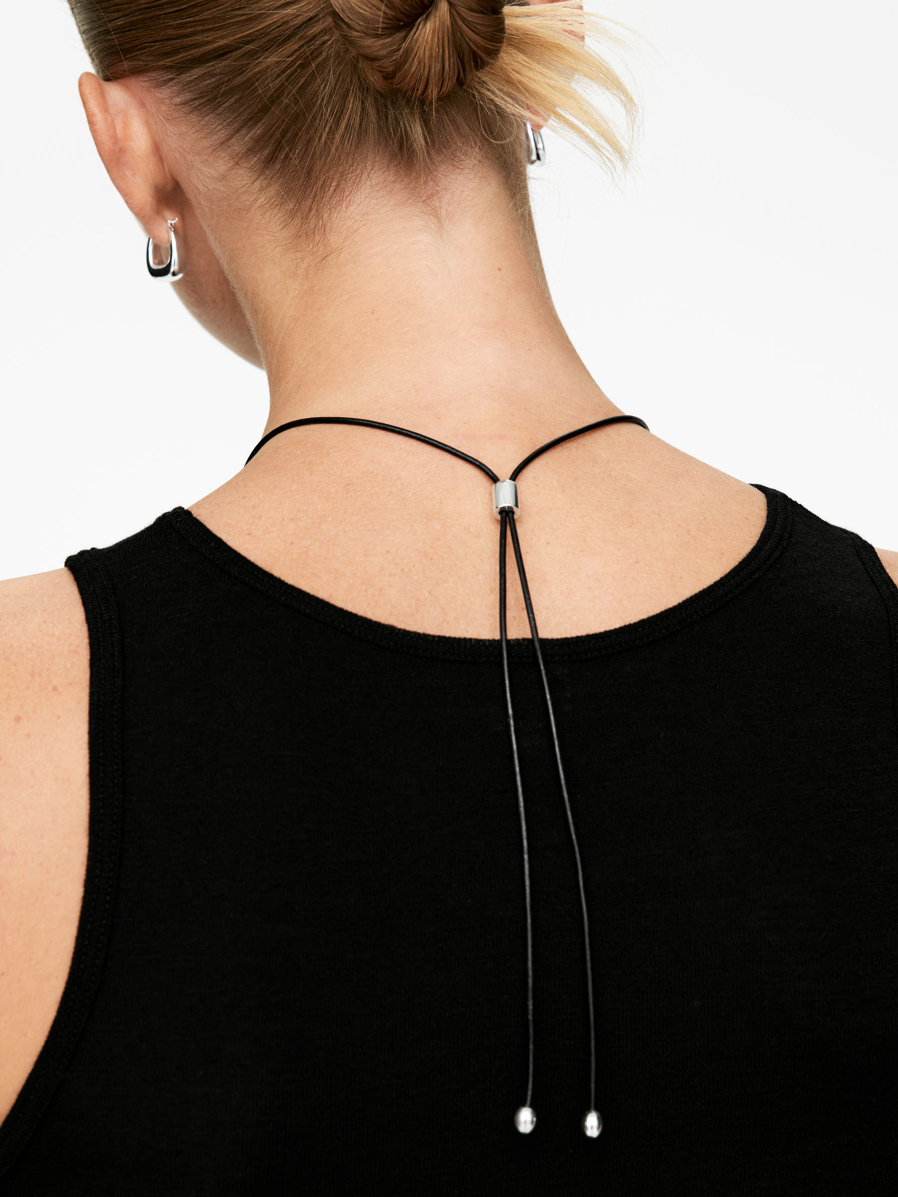 Collier cordon en cuir avec pendentif - Argent/Noir - Femme - StillMedia/Lookbook - 3