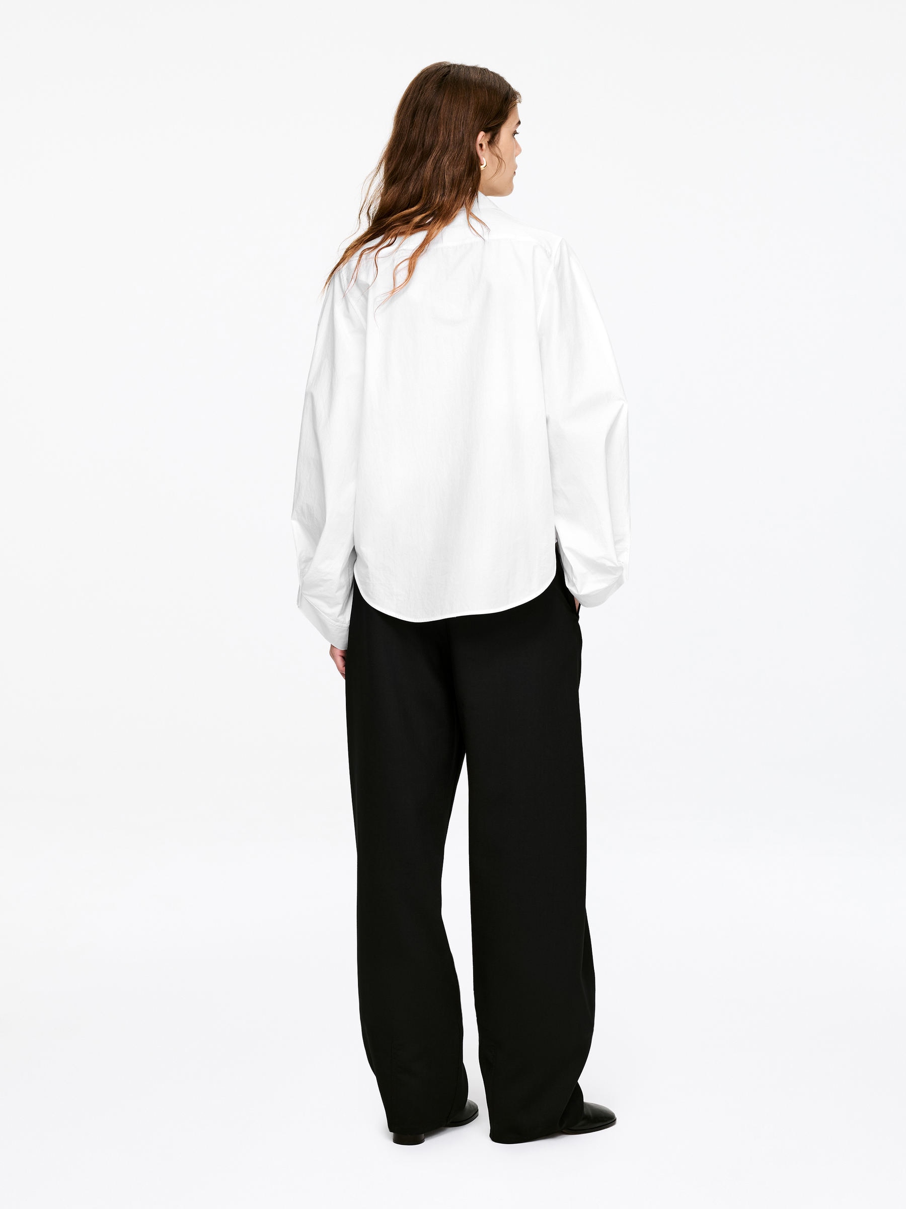 Volume-Sleeve Shirt - White - Regular fit - Women - StillMedia/Lookbook - 5