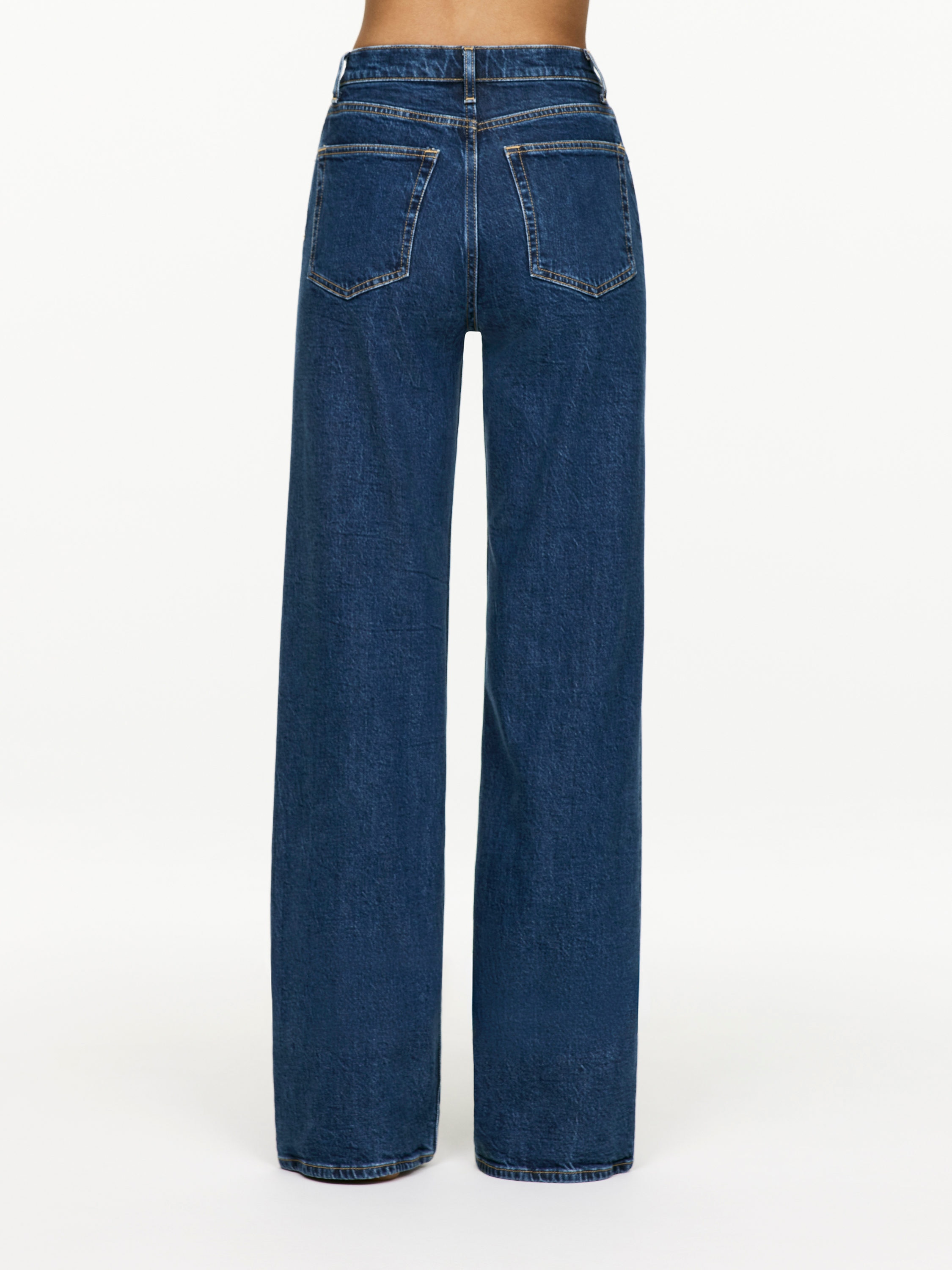 LUPINE Flared Jeans - Dark Blue - Slim fit - Women - StillMedia/Lookbook - 13