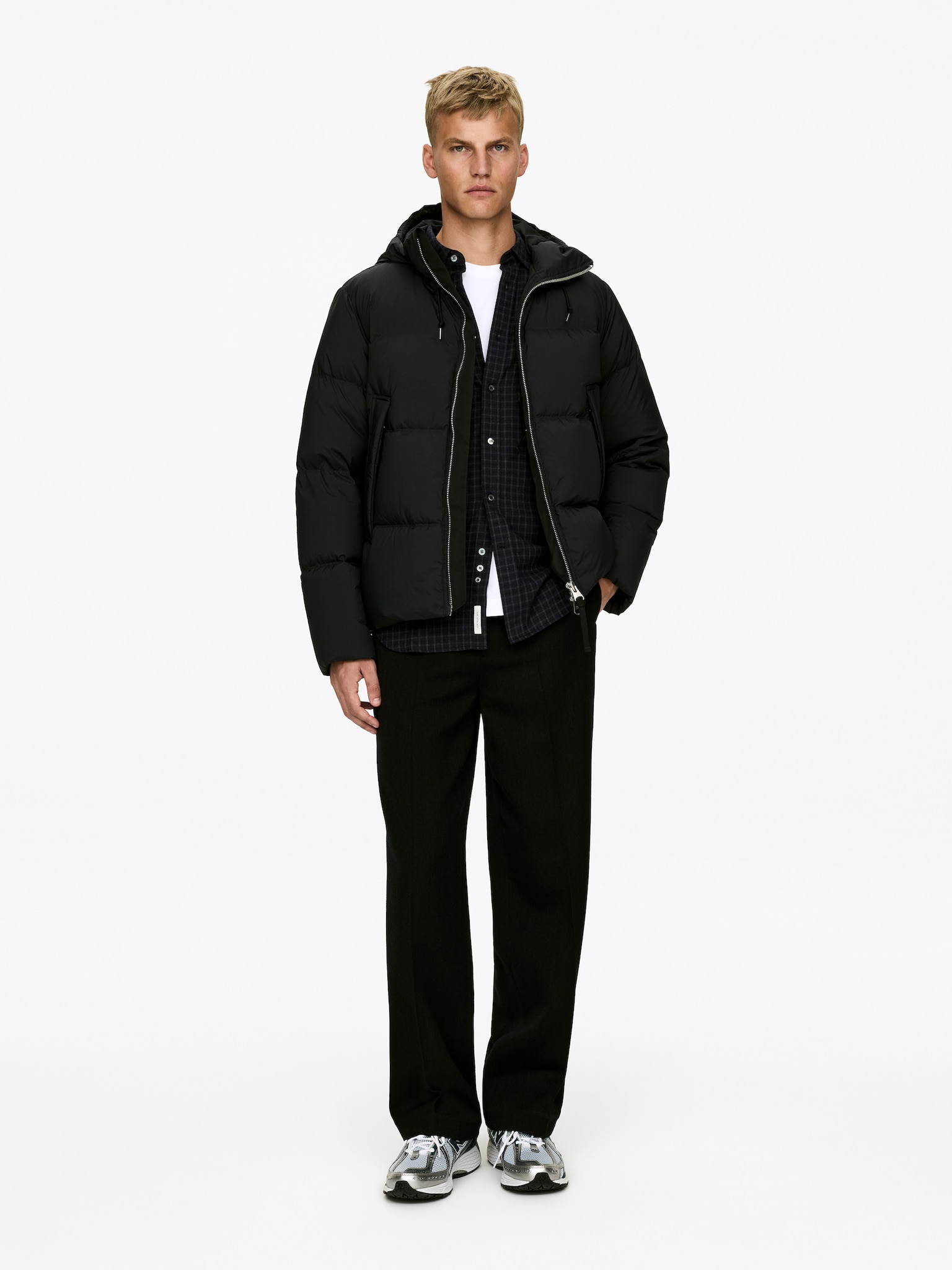 Upcycled Down Puffer Jacket - Black/Dark Green
