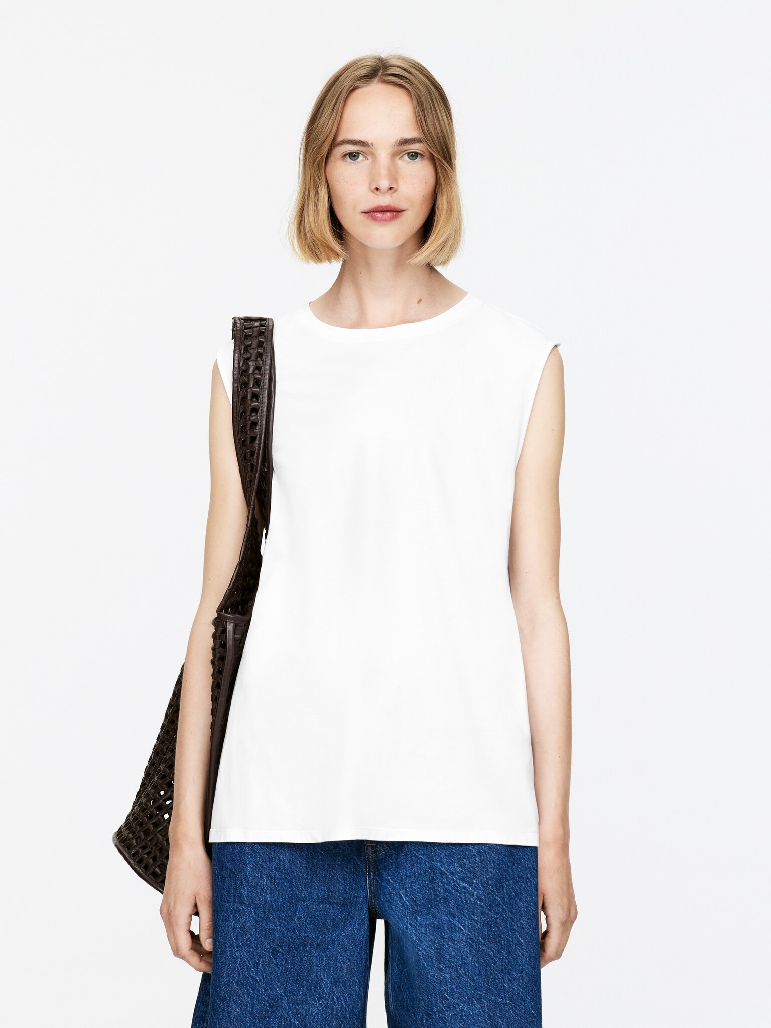 Top sin mangas loose fit - Blanco/Negro/Rojo