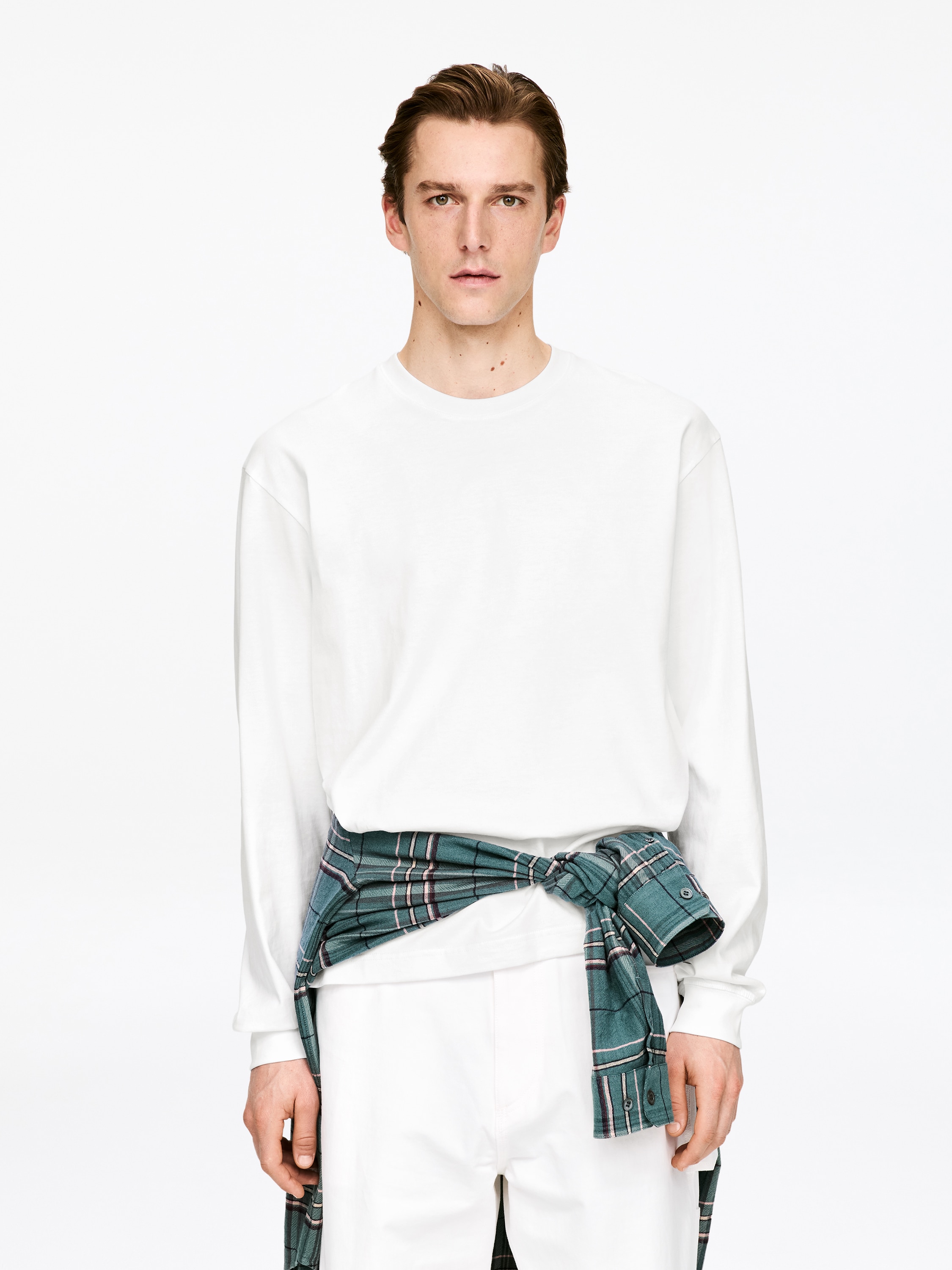 Langærmet T-shirt - Hvid/Sort