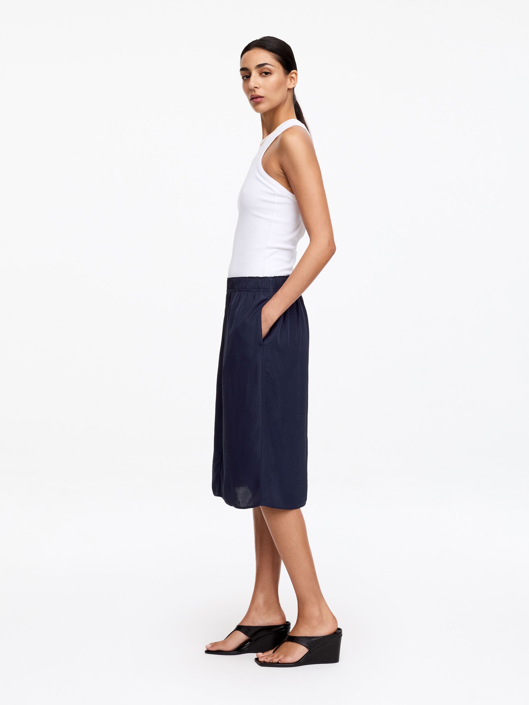 Rak kjol - Mörkblå - Loose fit - Women - StillMedia/Lookbook - 4