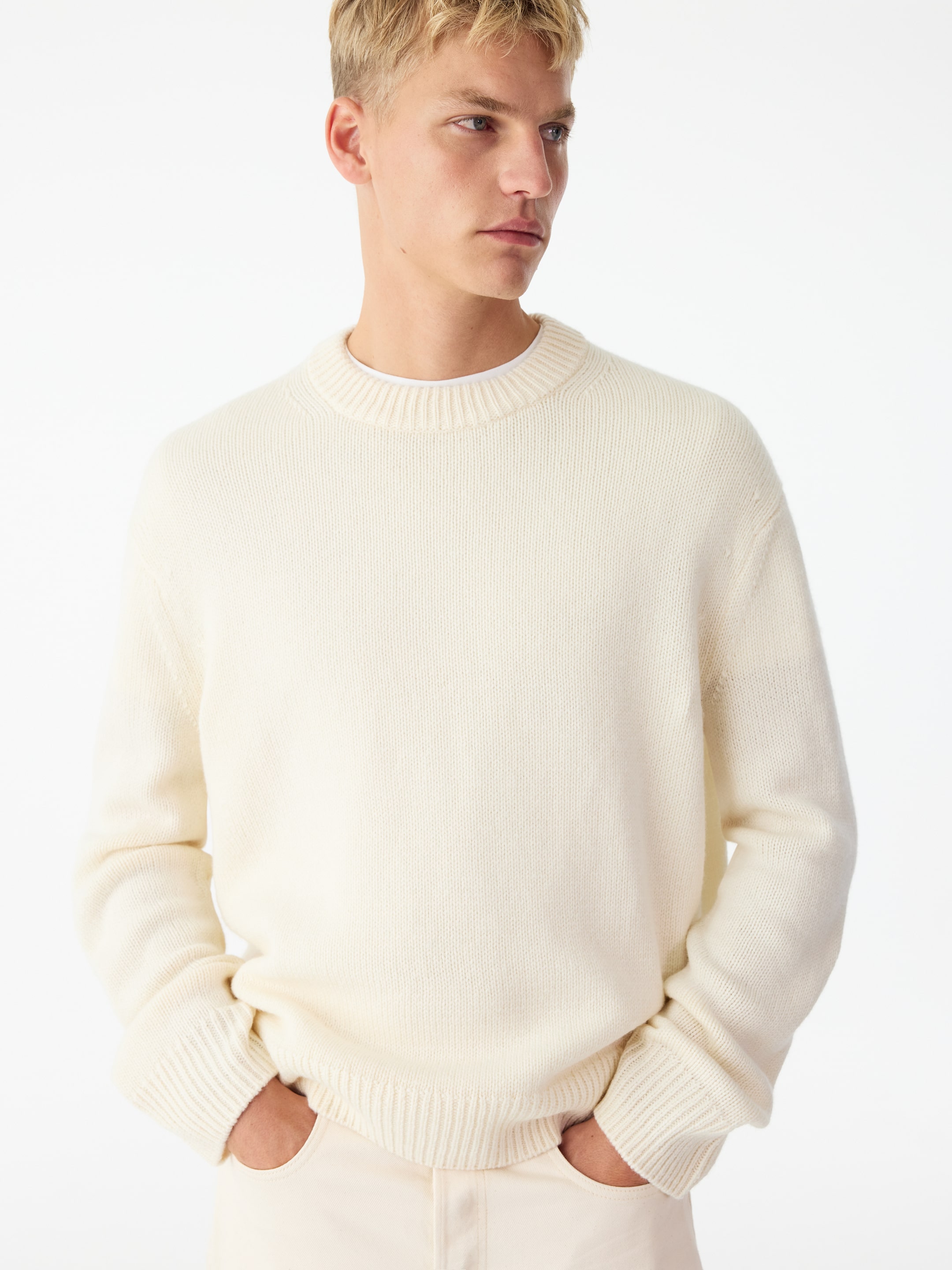 Heavy Knit Wool Jumper - Off White - Relaxed fit - men - StillMedia/Lookbook - 9