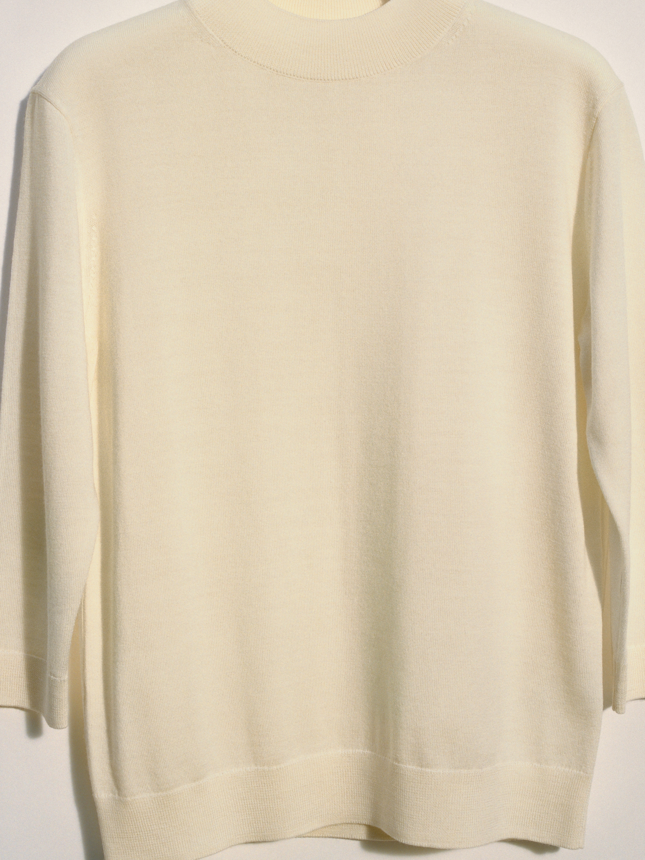 Merino Wool Mock-Neck Top - Off-white - Regular fit - women - StillMedia/Environmental - 1