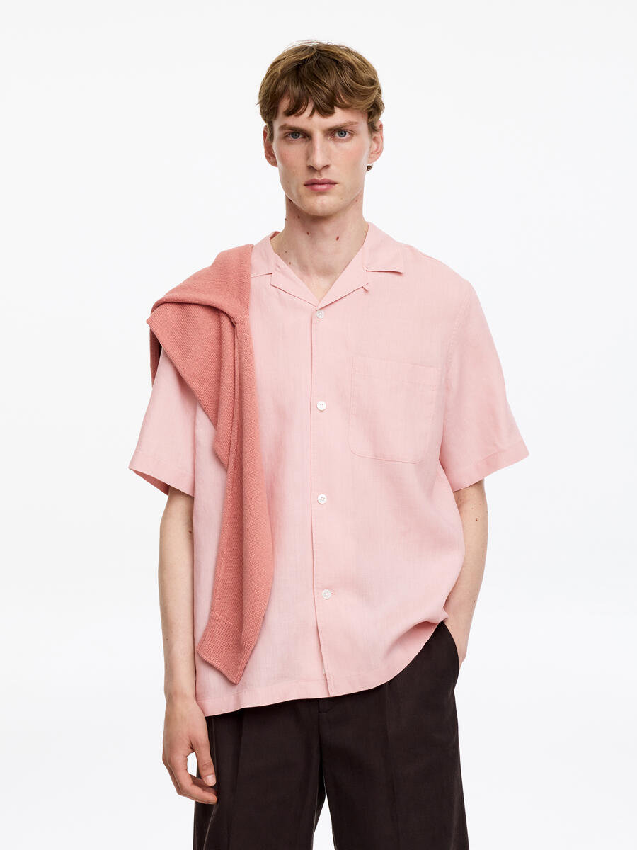 ARKET Men's  Relaxed Linen Resort Shirt Pink,  size 44