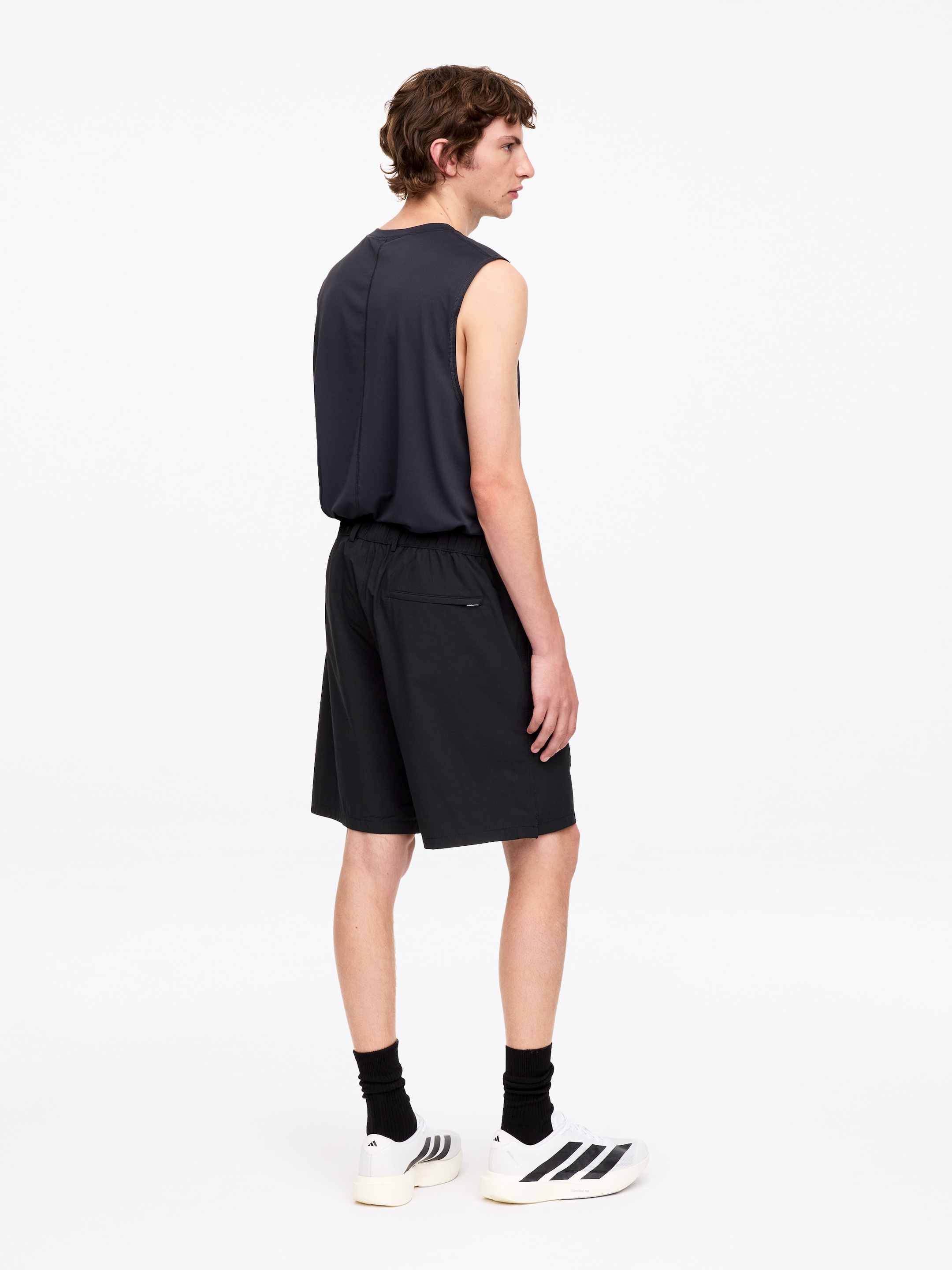 ARKET ACTIVE Long Shorts - Black - Regular fit - Men - StillMedia/Lookbook - 4
