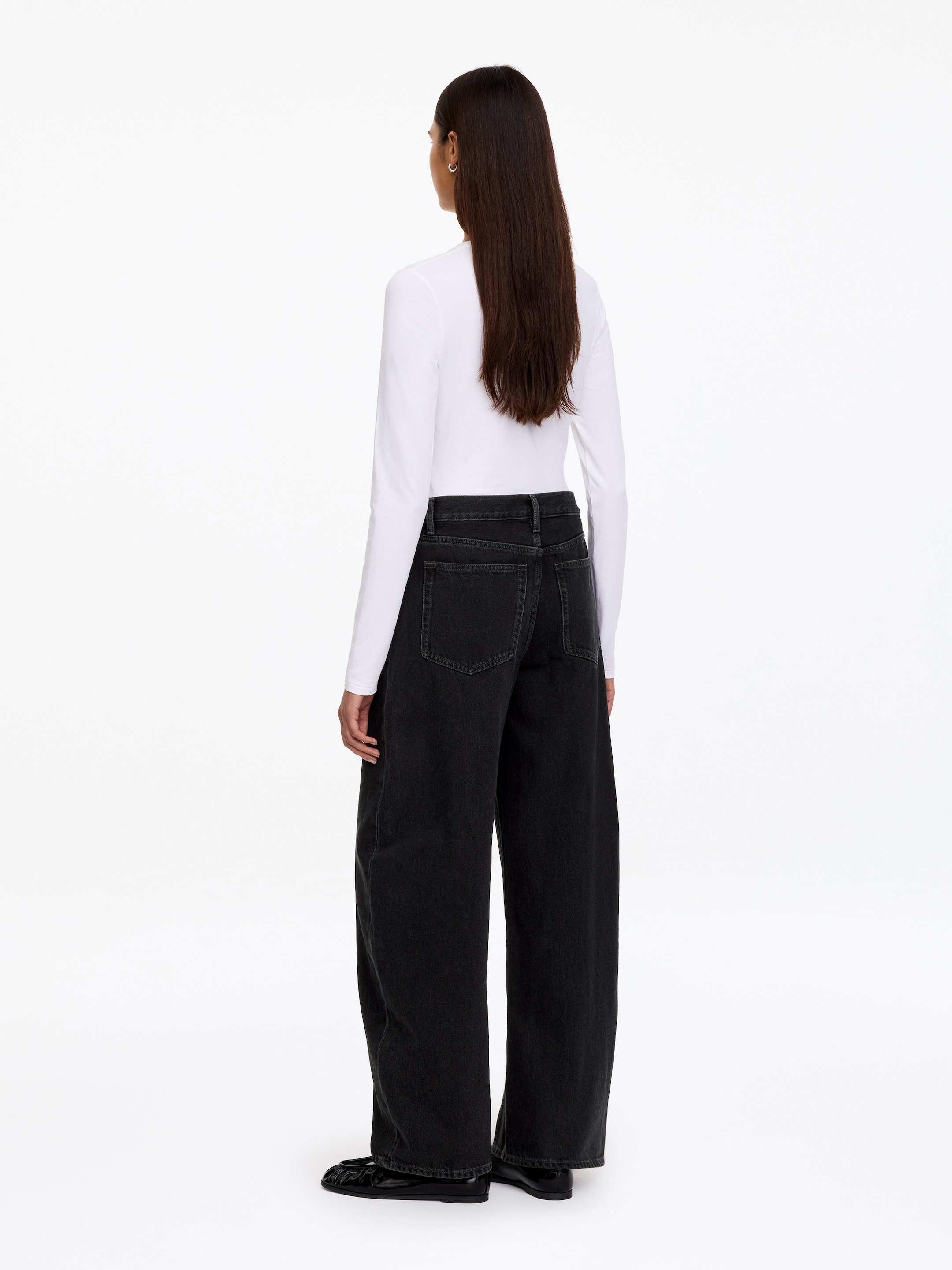 Peony Barrel Jeans - Black - Relaxed fit - women - StillMedia/Lookbook - 6