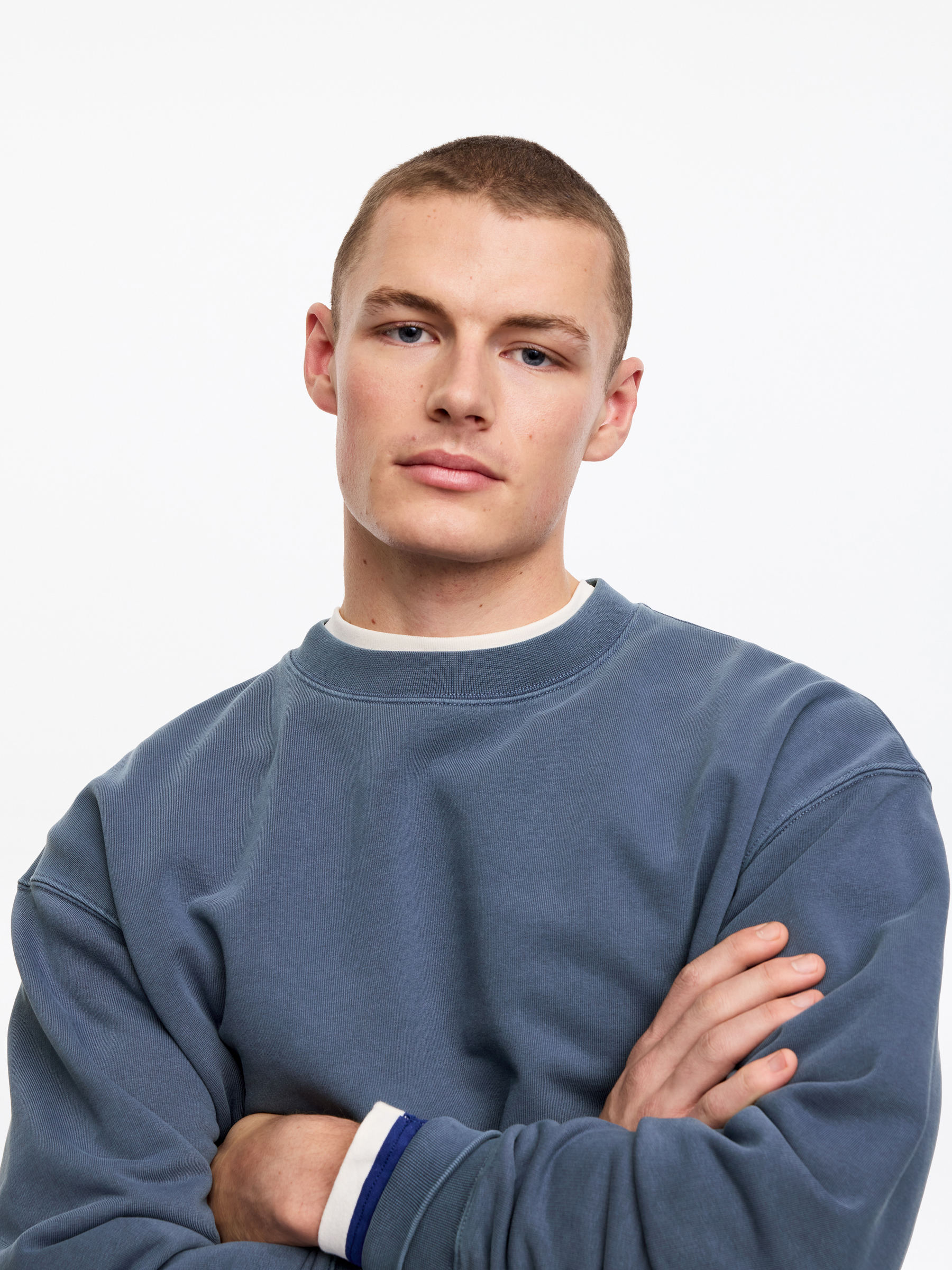 Relaxed Sweatshirt - Dusty Blue - Relaxed fit - Men - StillMedia/Lookbook - 4