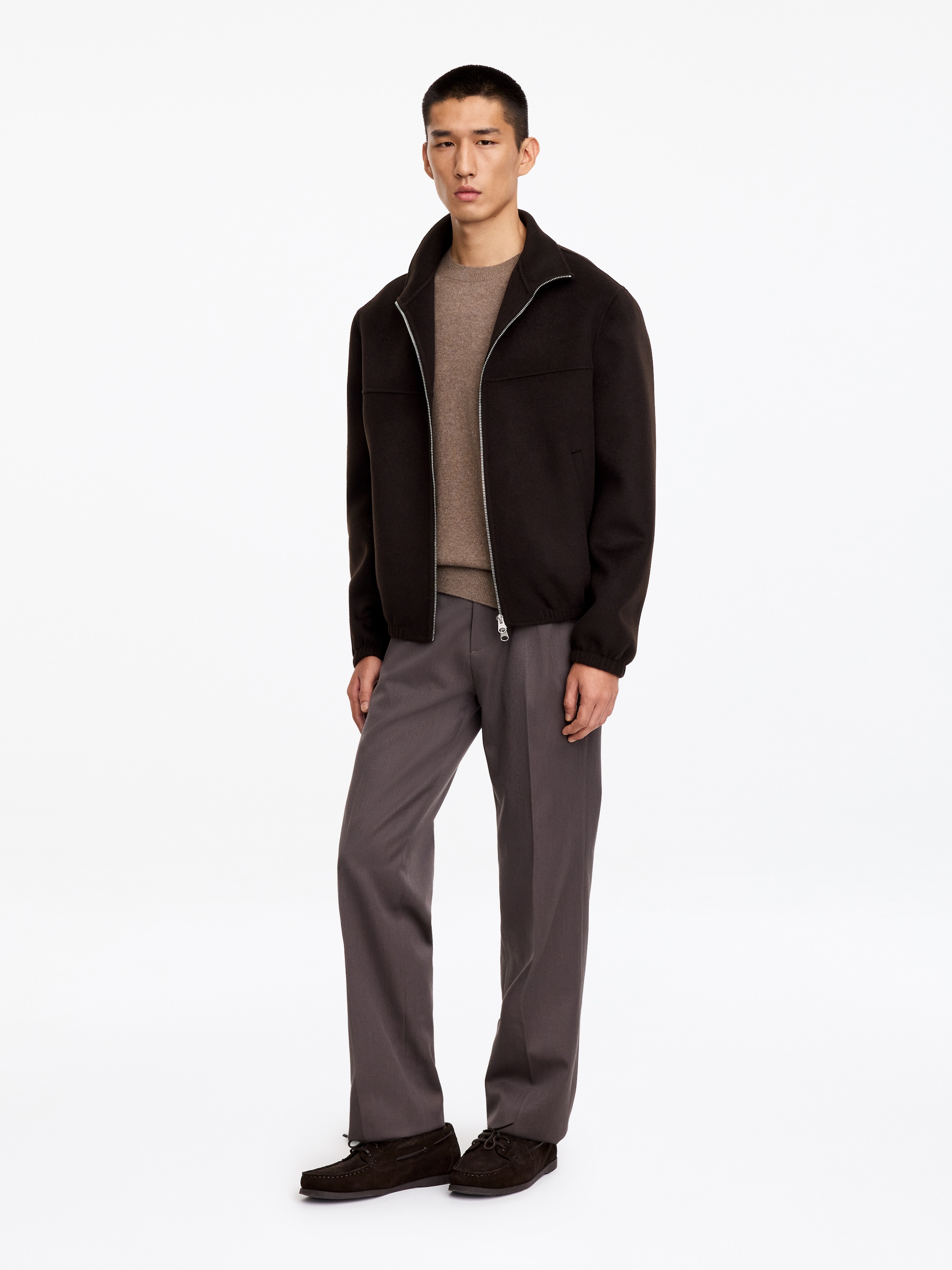 Pure Cashmere Crew-Neck Jumper - Brown - Regular fit - men - StillMedia/Lookbook - 2