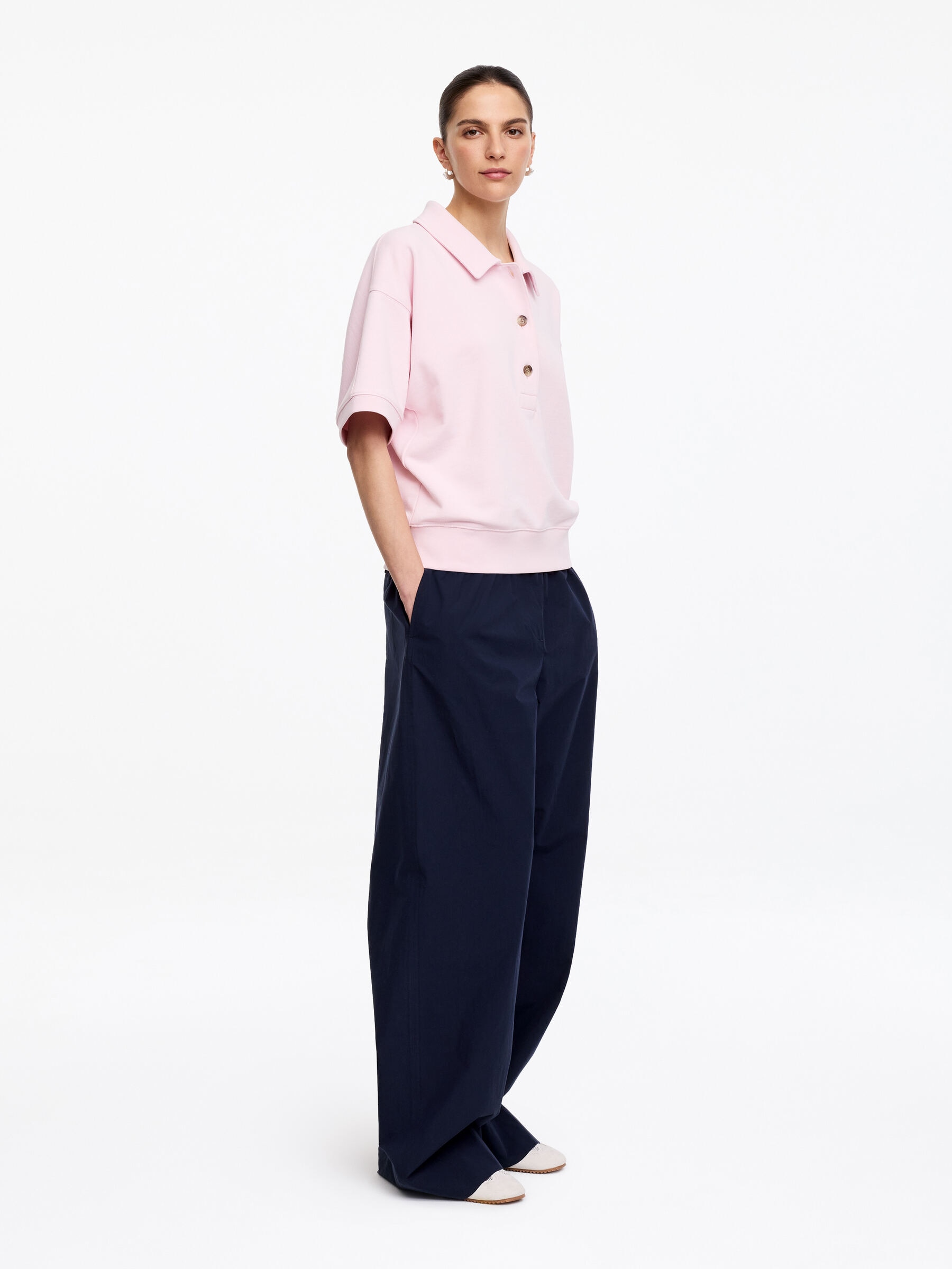 French Terry Polo Sweatshirt - Dusty pink - Regular fit - Women - StillMedia/Lookbook - 6