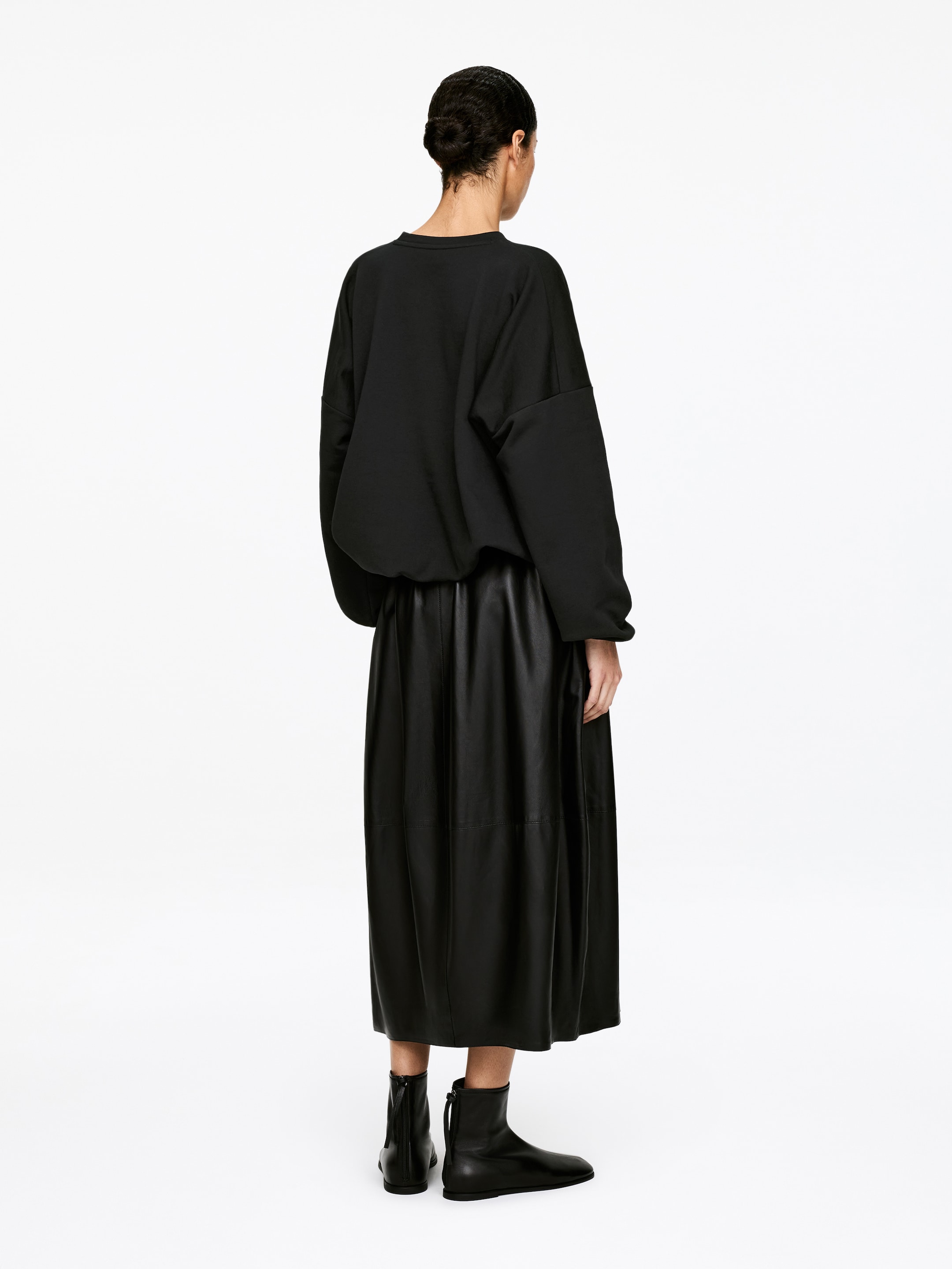 Felpa a palloncino - Nero - Regular fit - Women - StillMedia/Lookbook - 3
