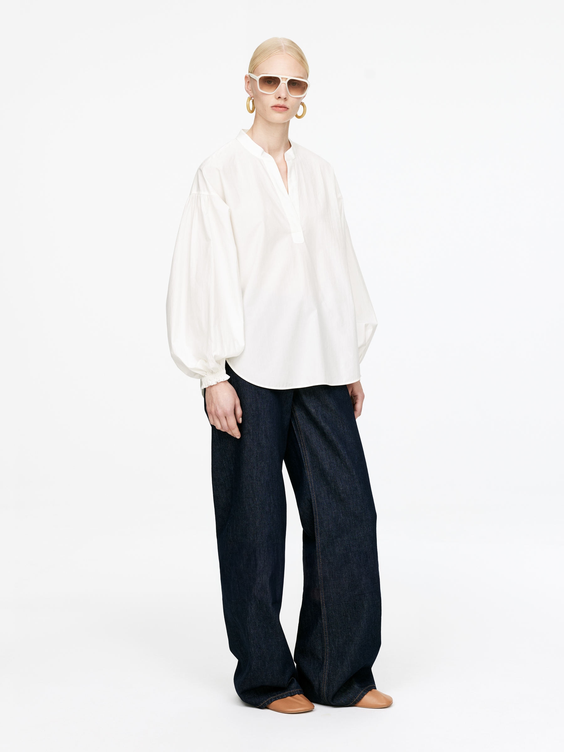 Volume-Sleeve Blouse - White - Regular fit - Women - StillMedia/Lookbook - 8